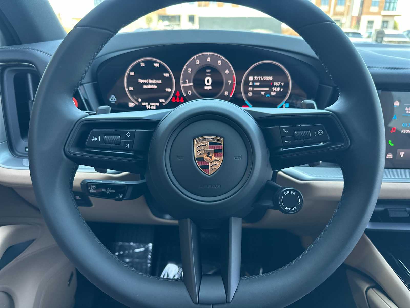 Thumbnail: 2025 Porsche Cayenne - 23