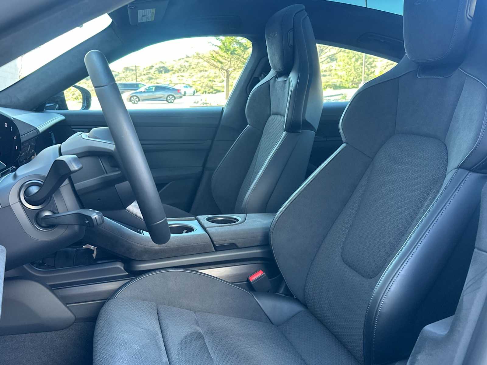 Thumbnail: 2025 Porsche Taycan - 5