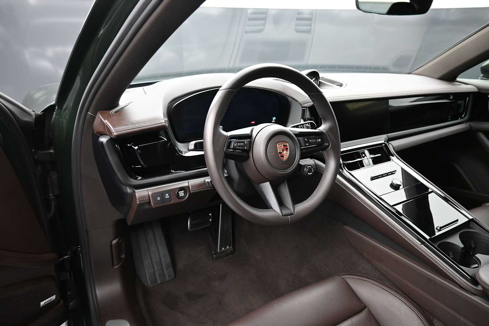 Thumbnail: 2026 Porsche Panamera - 3