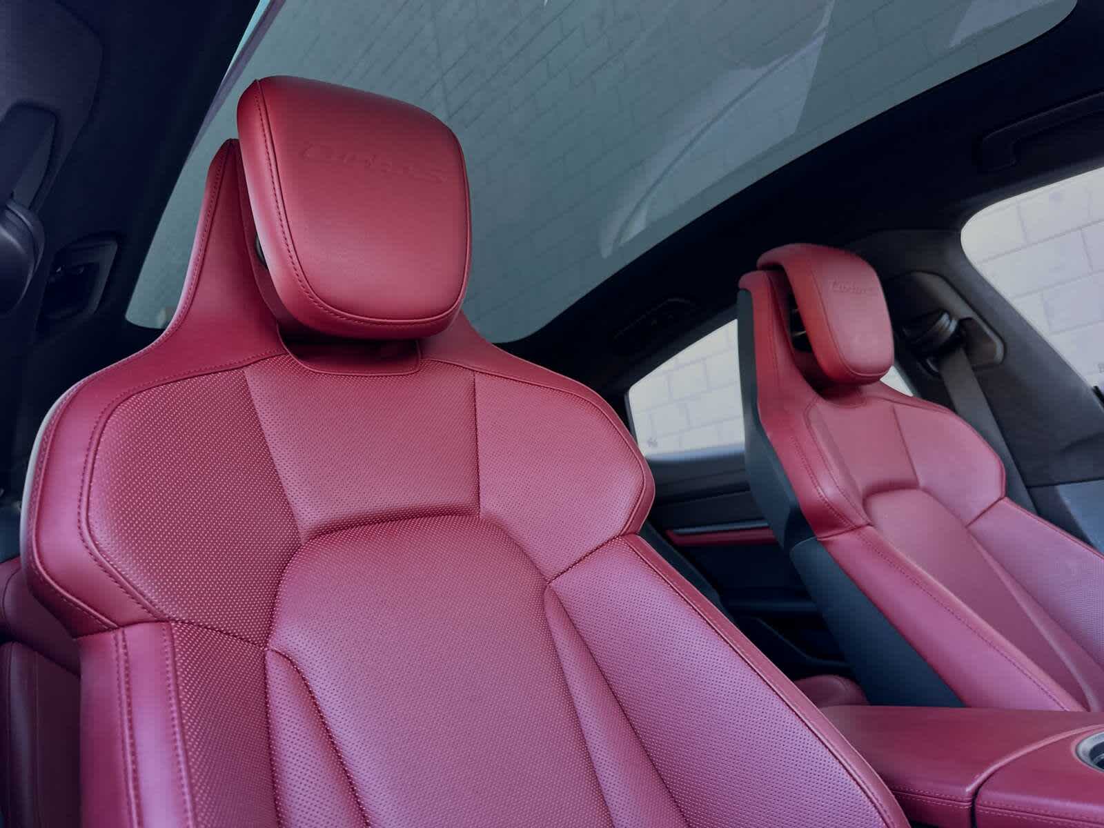 Thumbnail: 2020 Porsche Taycan - 16