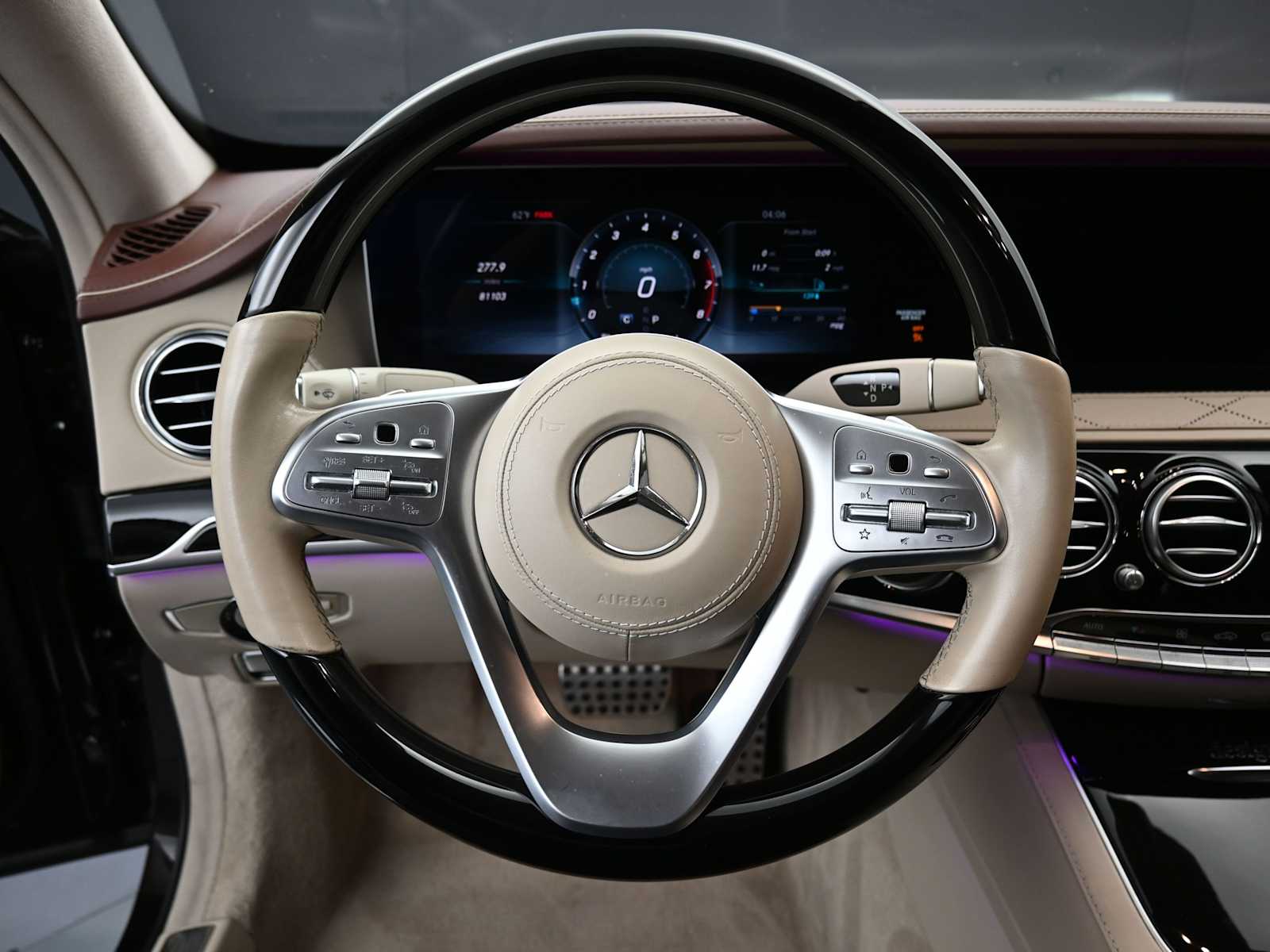 Thumbnail: 2018 Mercedes-Benz S-Class - 10