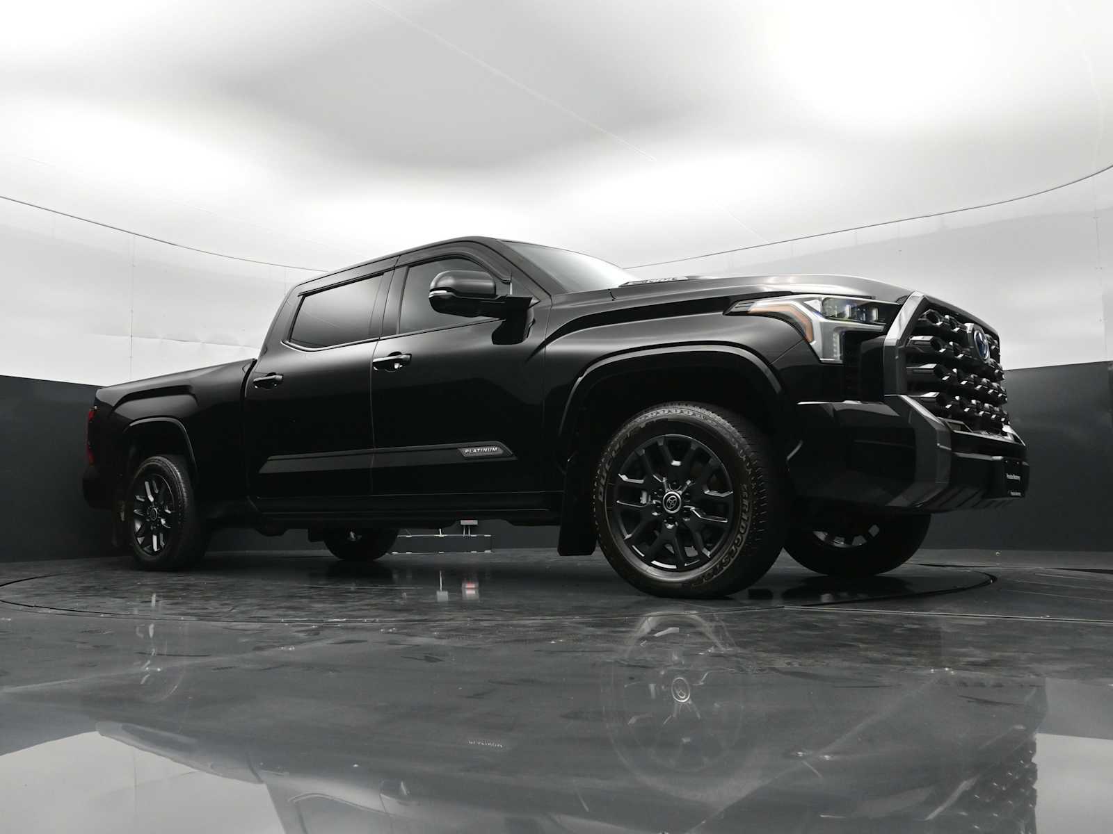Thumbnail: 2024 Toyota Tundra - 42