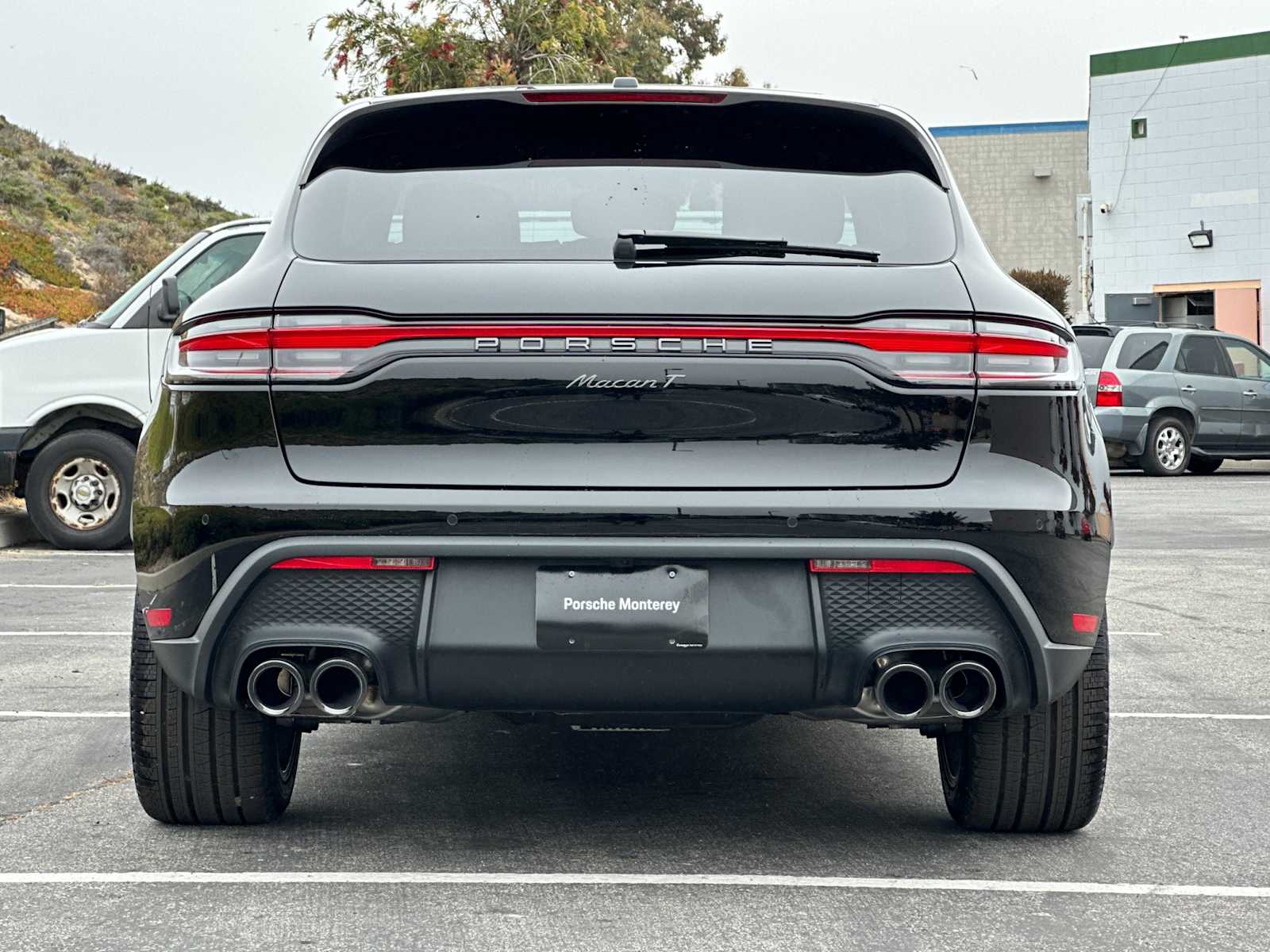 Thumbnail: 2025 Porsche Macan - 8
