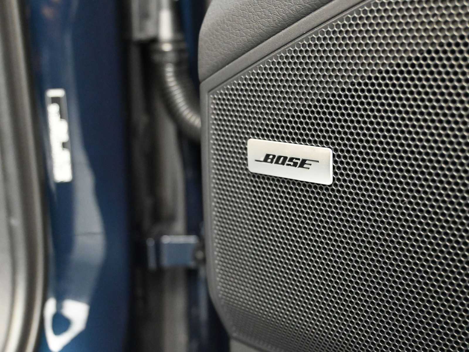 Thumbnail: 2026 Porsche Cayenne - 28