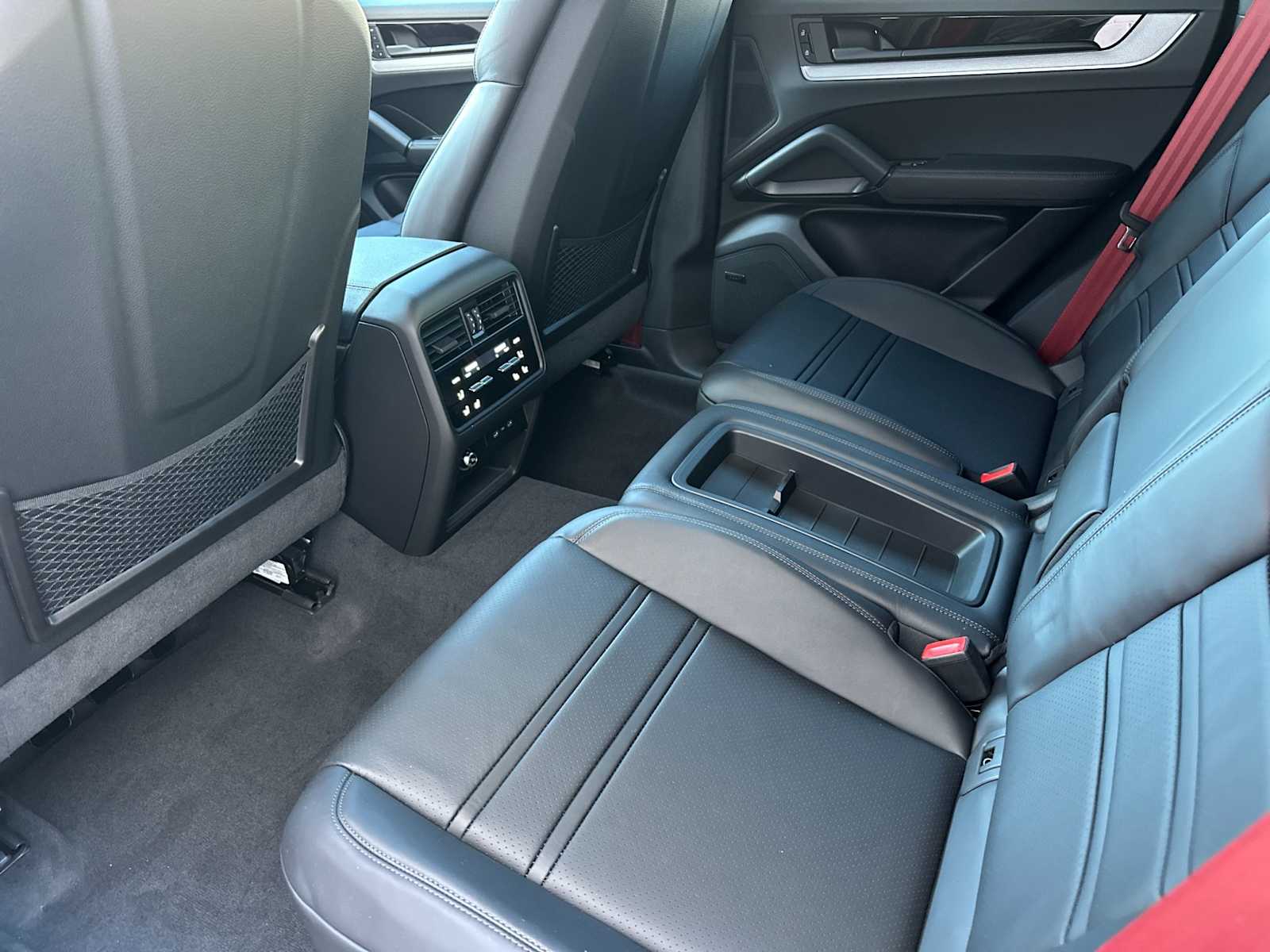 Thumbnail: 2026 Porsche  - 14