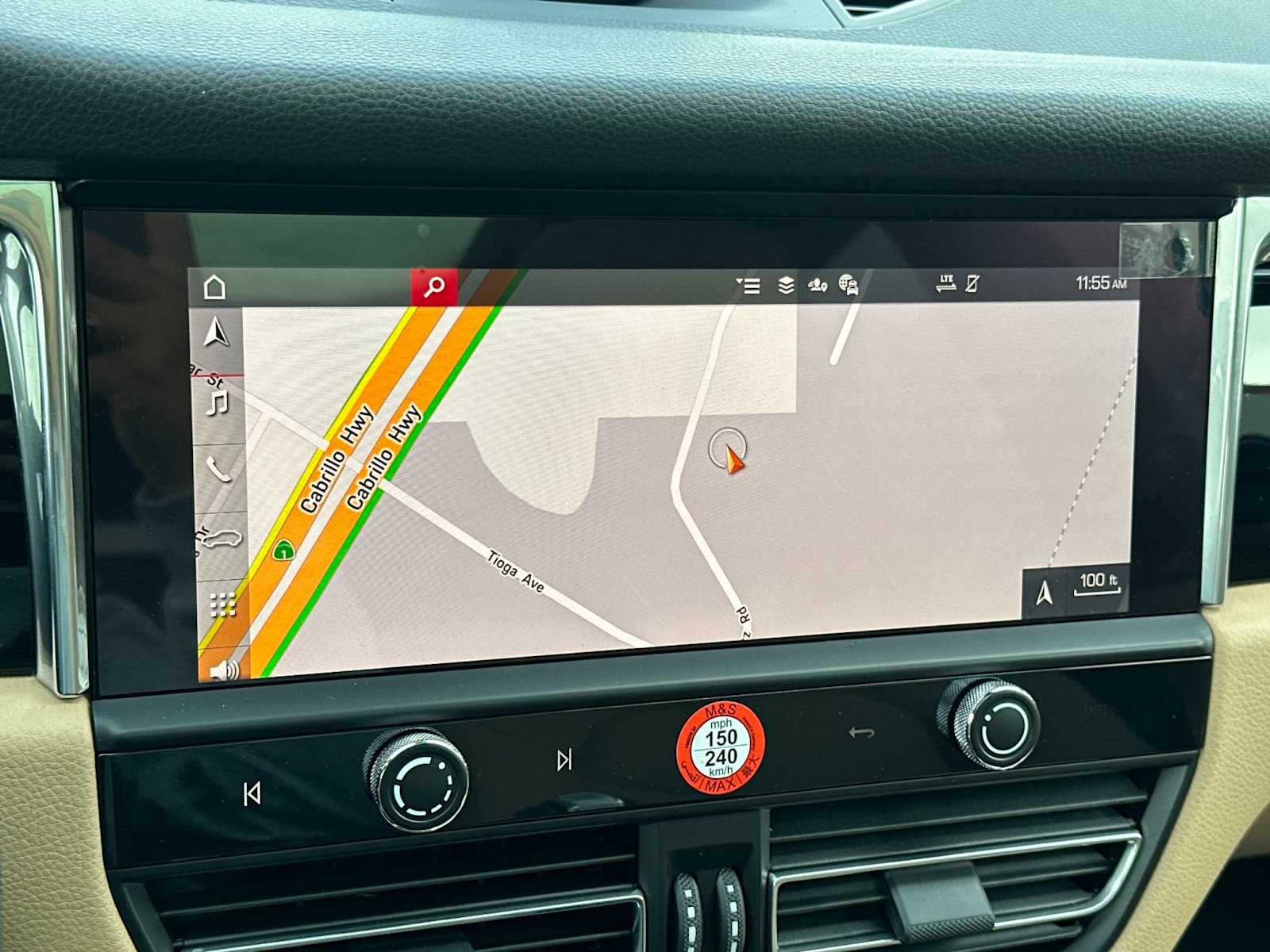 Thumbnail: 2026 Porsche Macan - 20