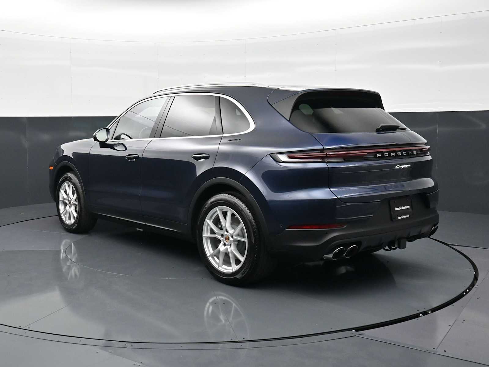 Thumbnail: 2025 Porsche Cayenne - 2
