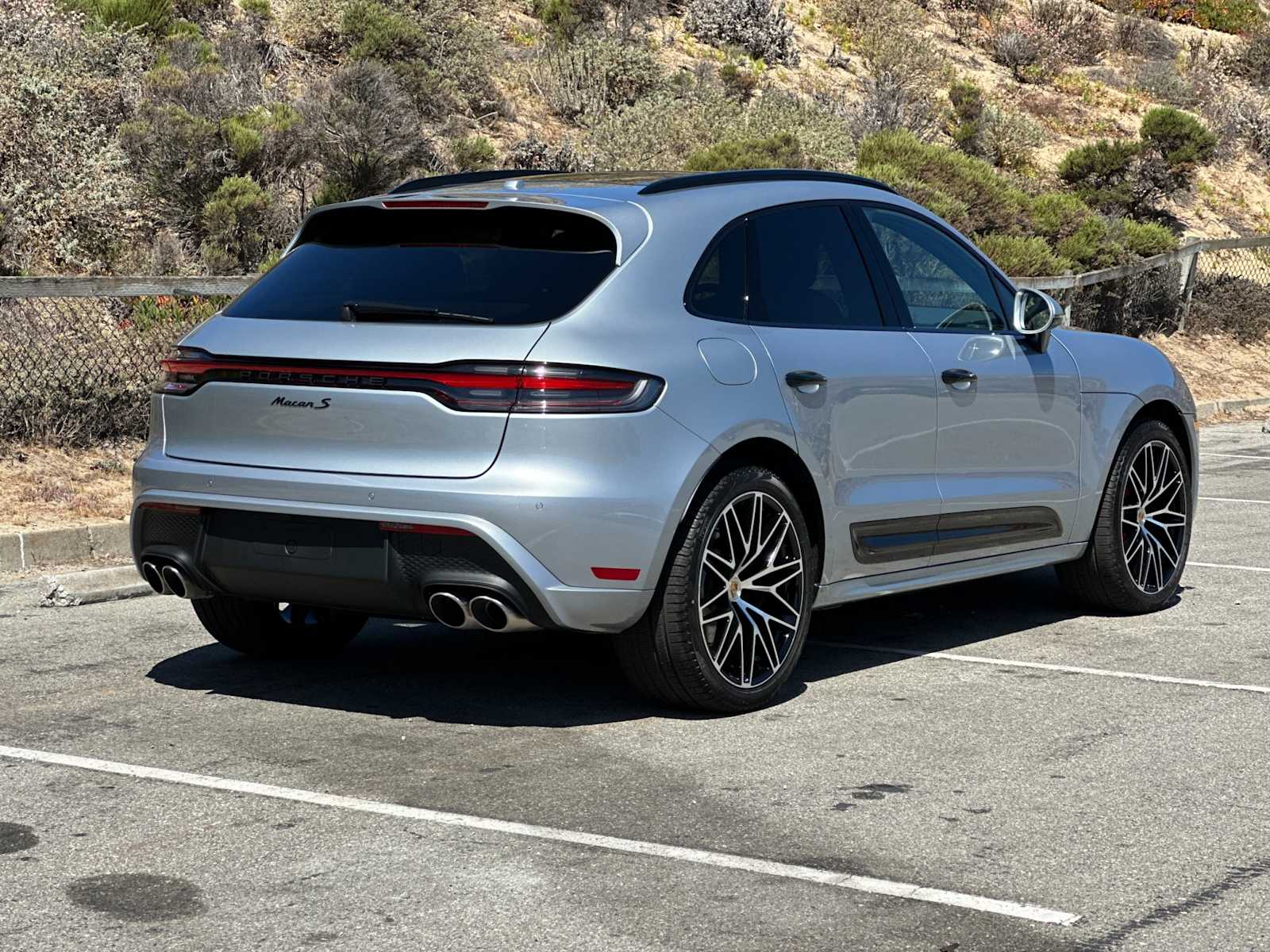 Thumbnail: 2025 Porsche Macan - 7