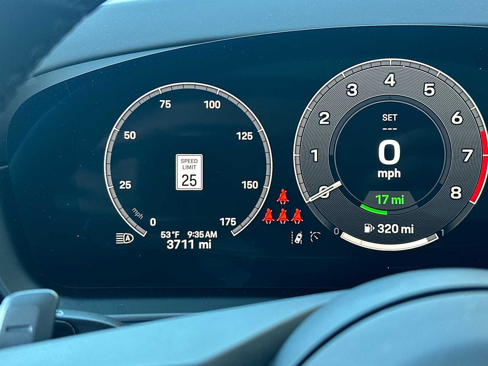 Thumbnail: 2025 Porsche Cayenne - 26