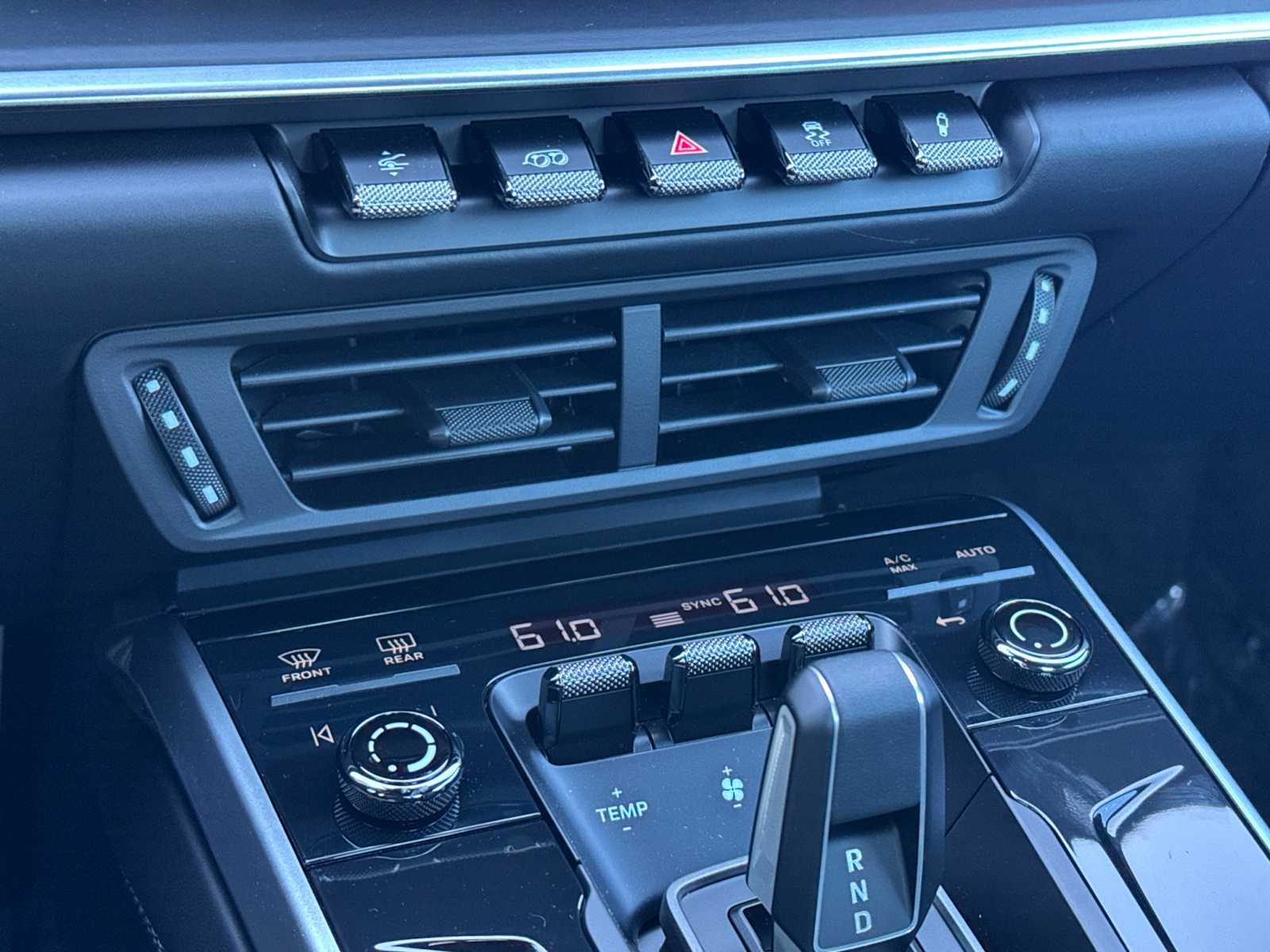 Thumbnail: 2025 Porsche 911 - 20