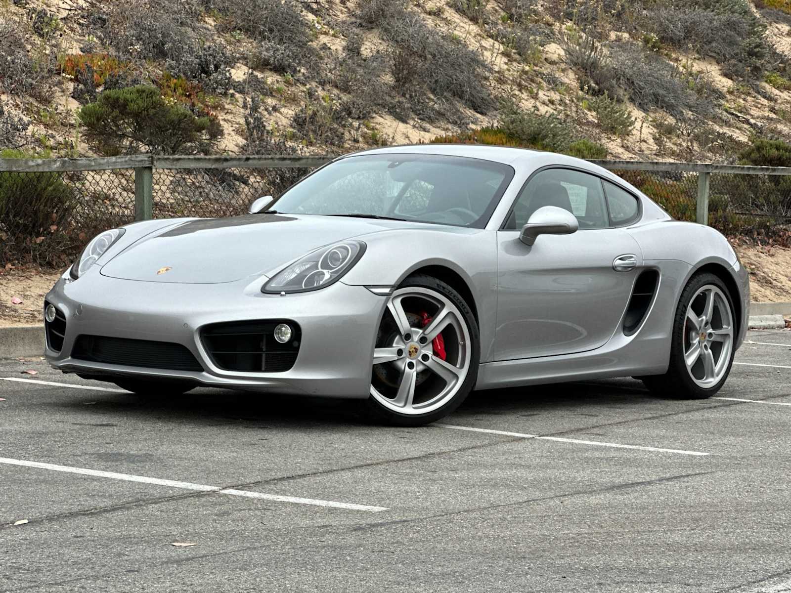 Thumbnail: 2016 Porsche Cayman - 1