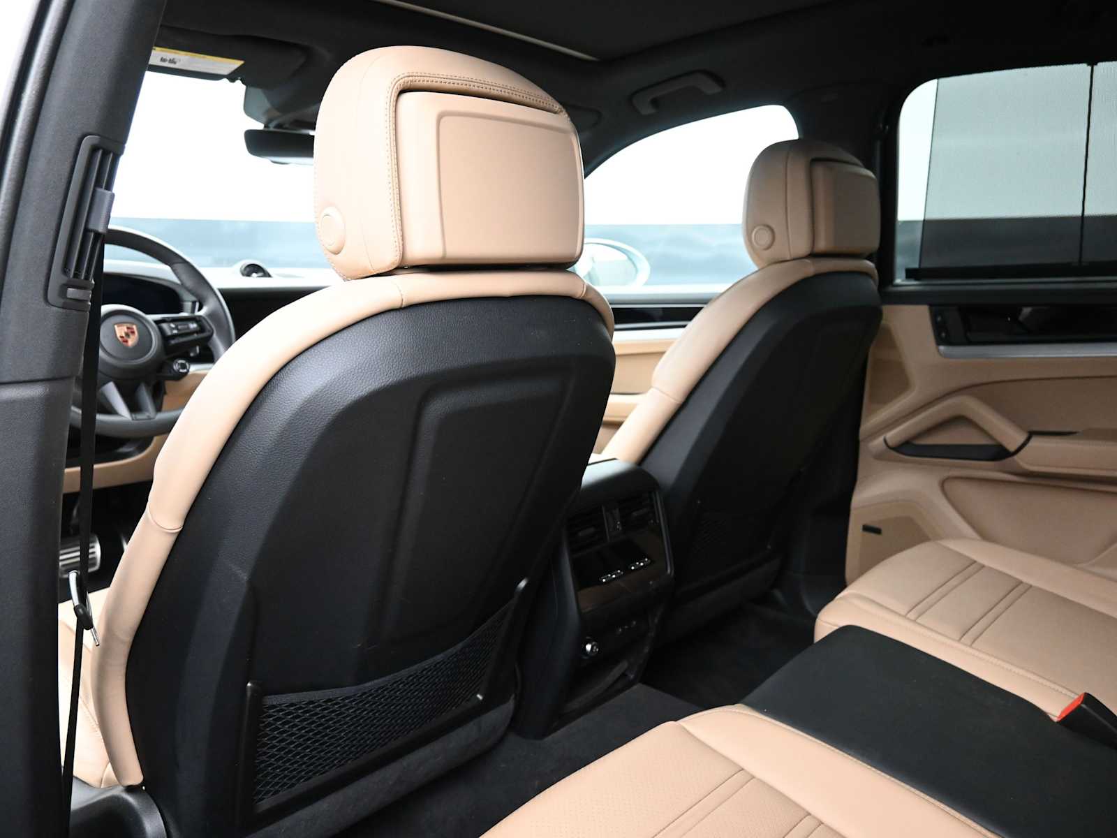 Thumbnail: 2026 Porsche Cayenne - 17