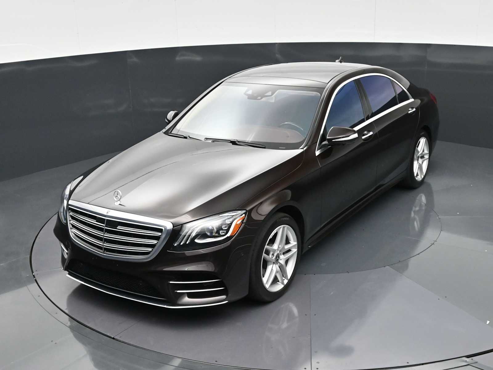 Thumbnail: 2018 Mercedes-Benz S-Class - 34