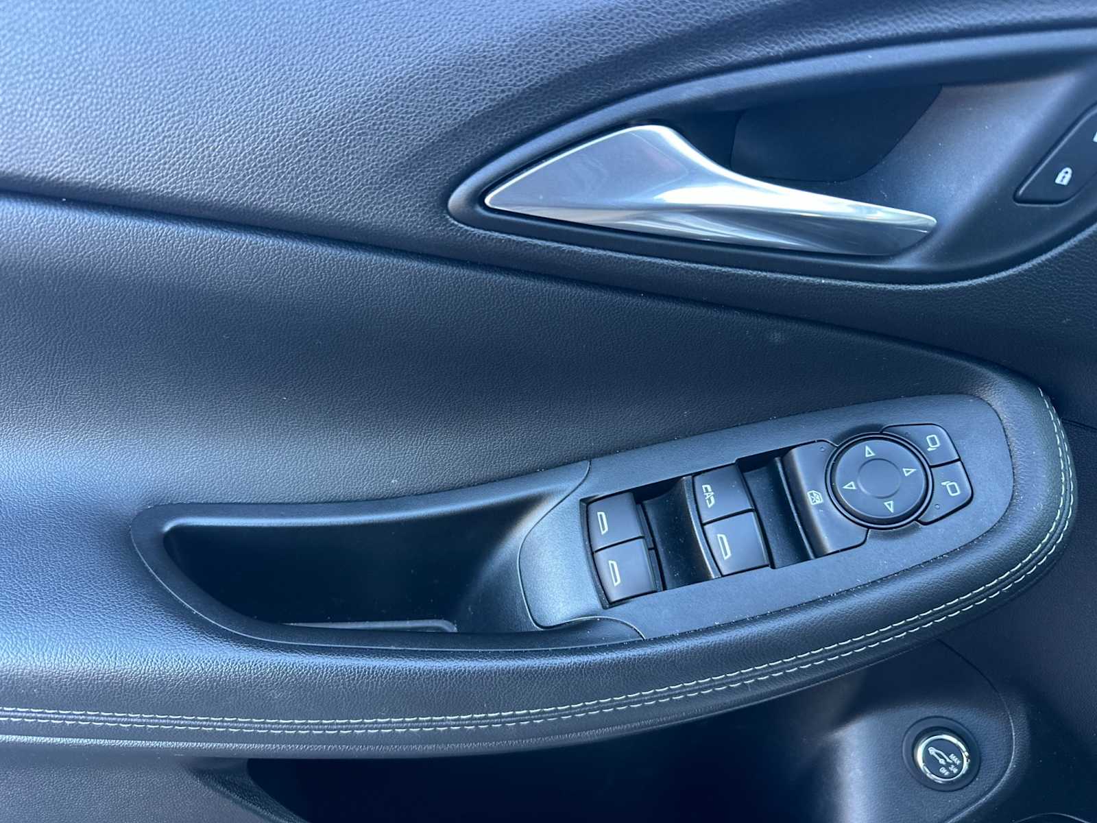 Thumbnail: 2021 Buick Encore GX - 12