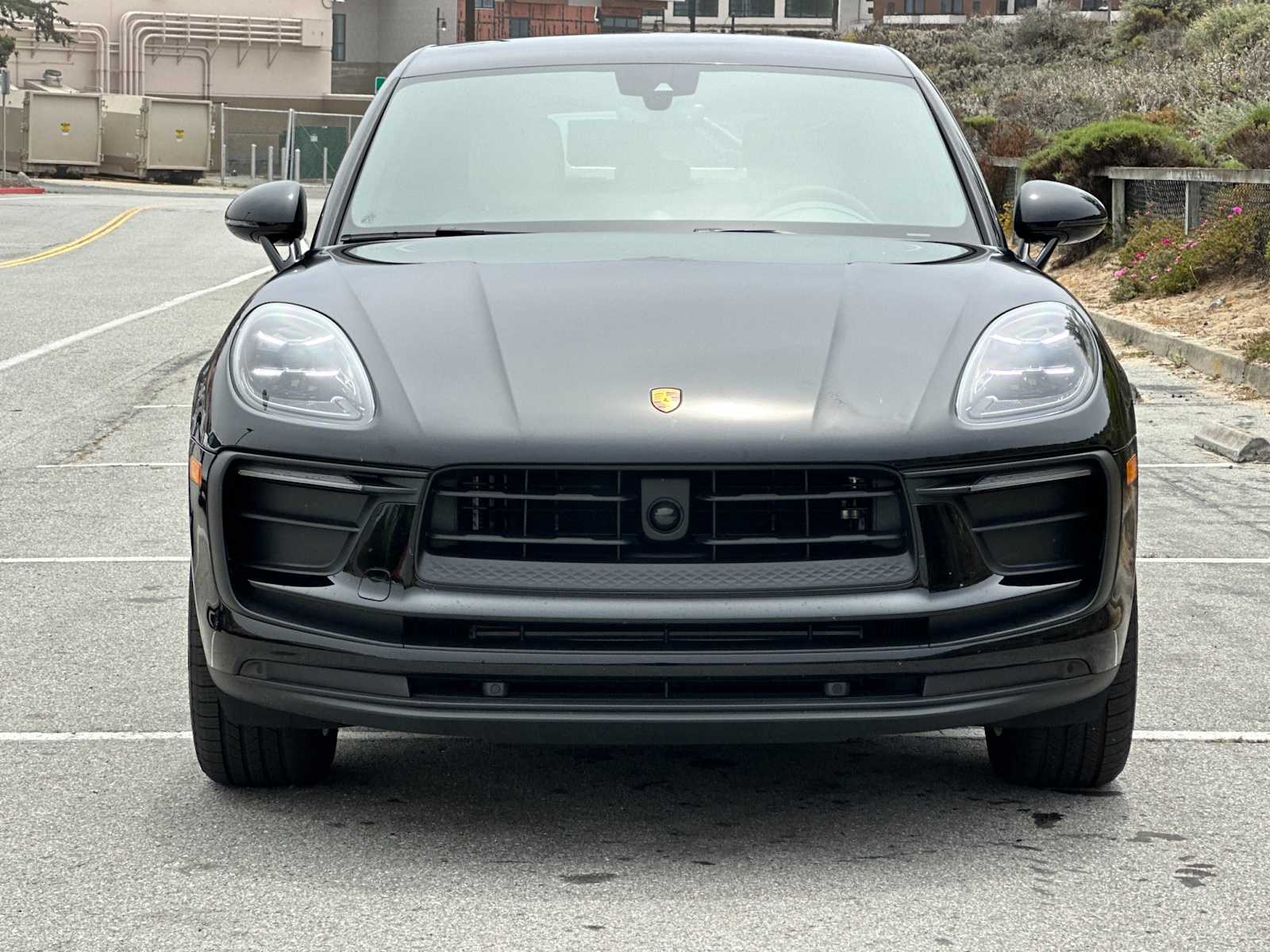 Thumbnail: 2025 Porsche Macan - 11