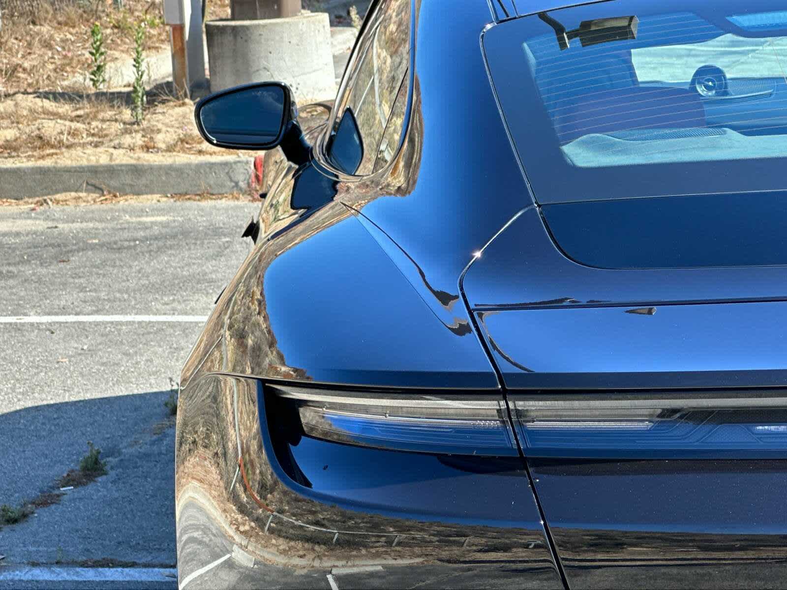 Thumbnail: 2020 Porsche Taycan - 26