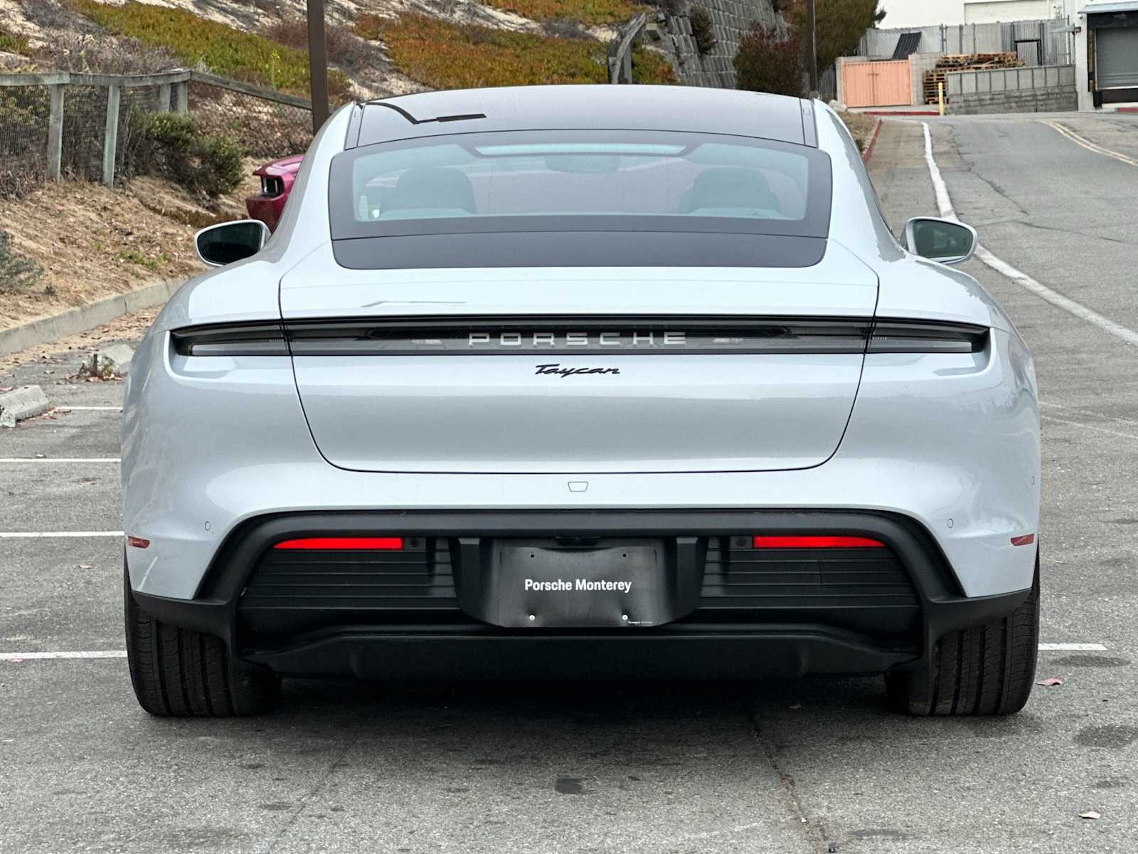 Thumbnail: 2025 Porsche Taycan - 8