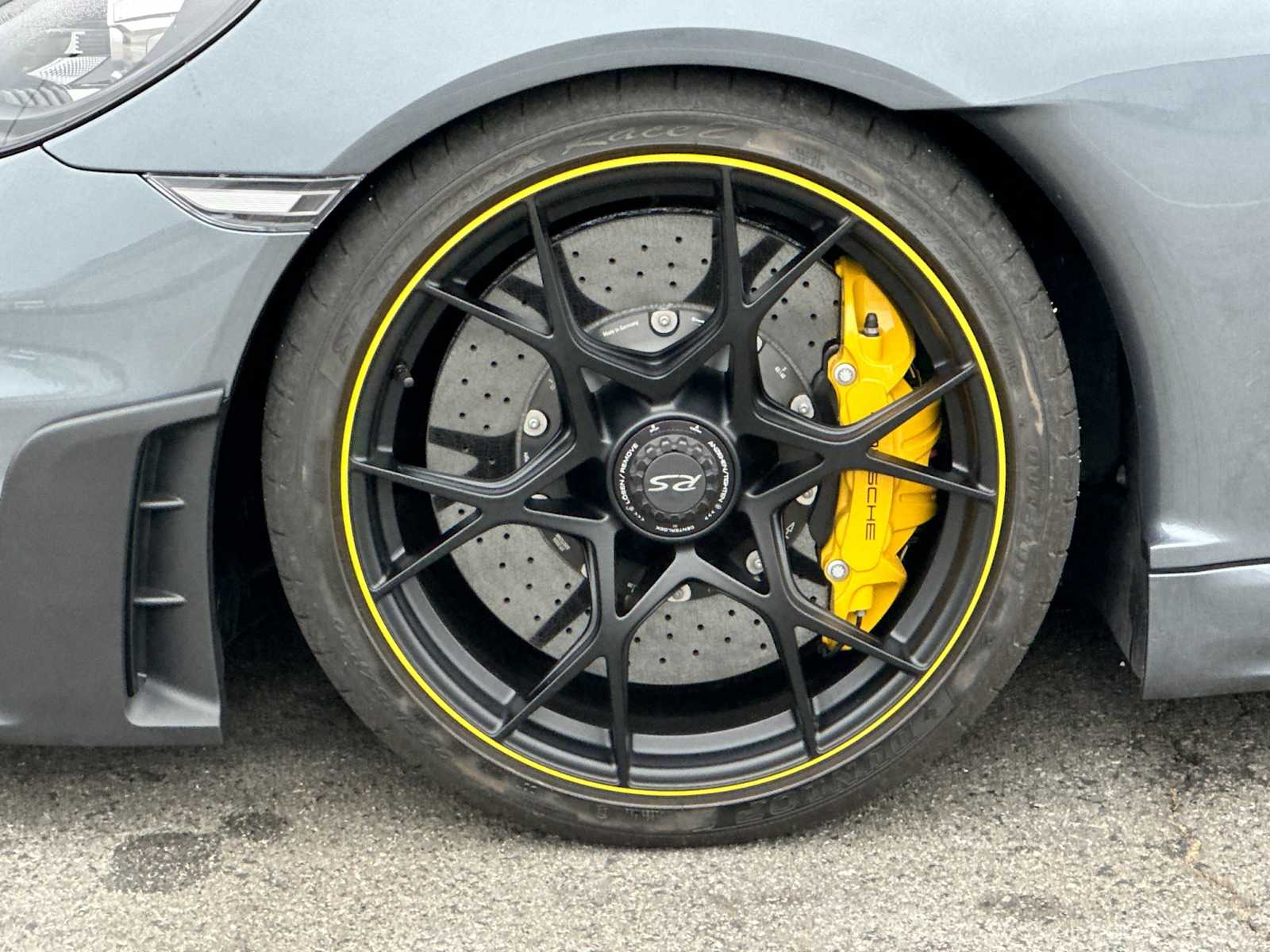 Thumbnail: 2025 Porsche  - 24