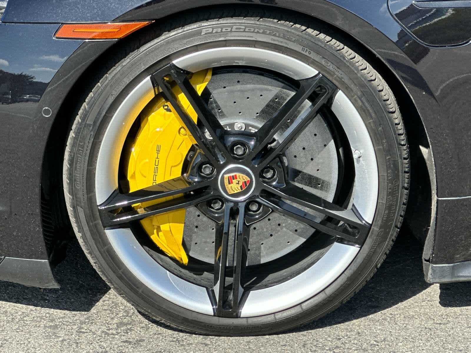 Thumbnail: 2020 Porsche Taycan - 25