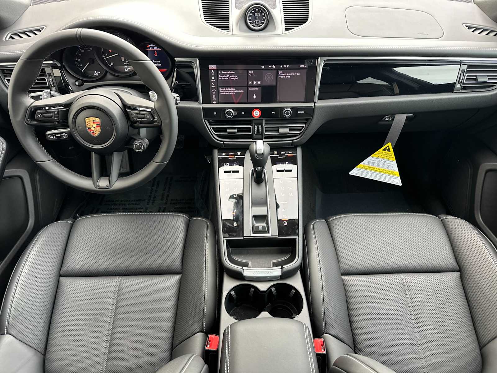 Thumbnail: 2026 Porsche Macan - 6