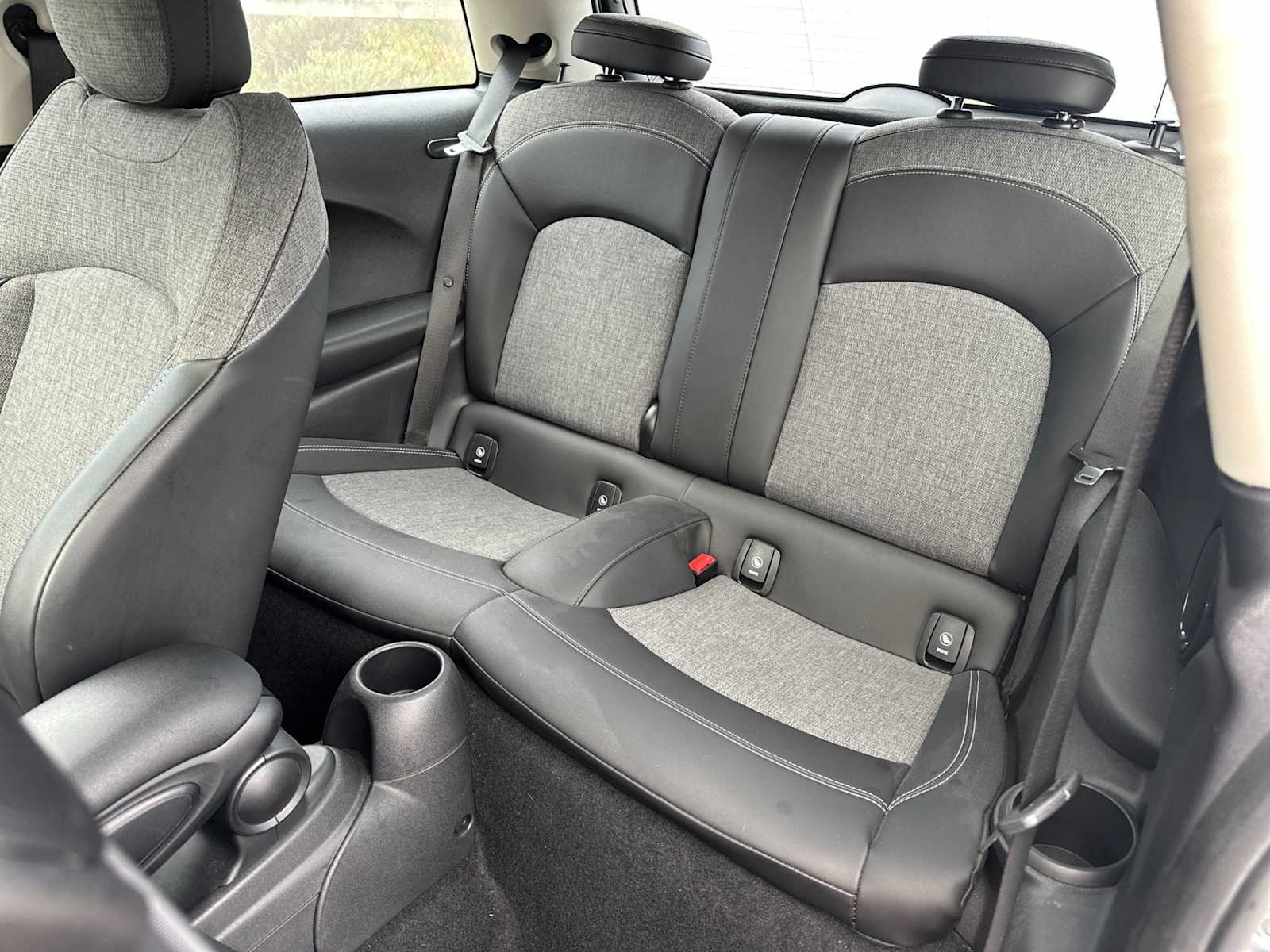 Thumbnail: 2023 MINI Cooper Hardtop - 14