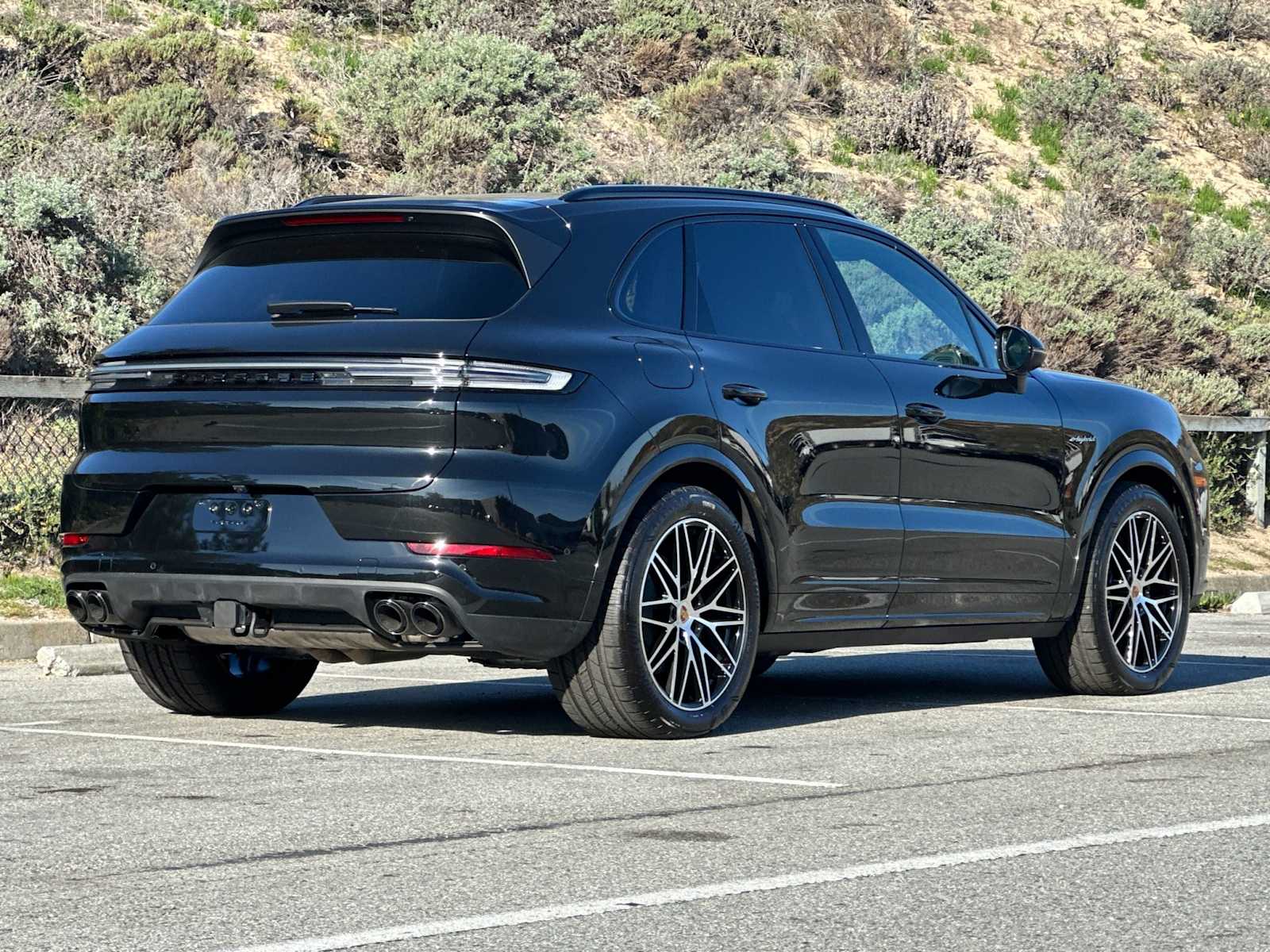 Thumbnail: 2025 Porsche Cayenne - 7