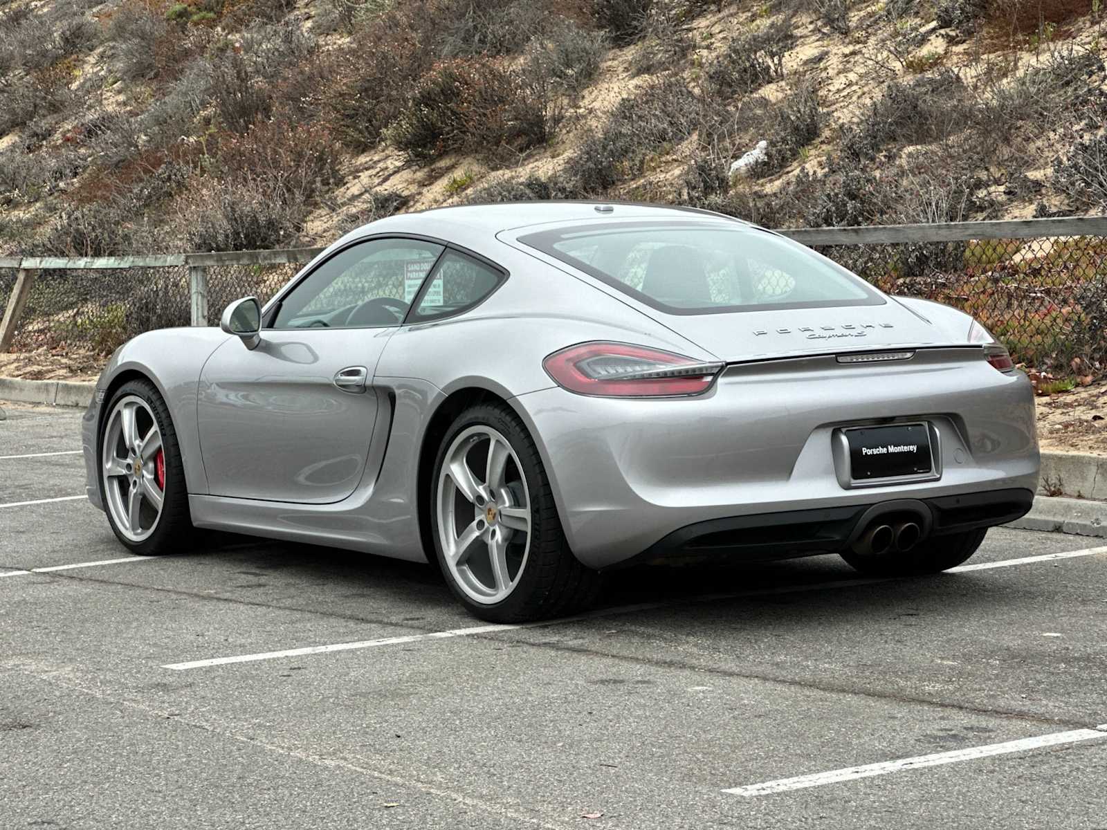 Thumbnail: 2016 Porsche Cayman - 3