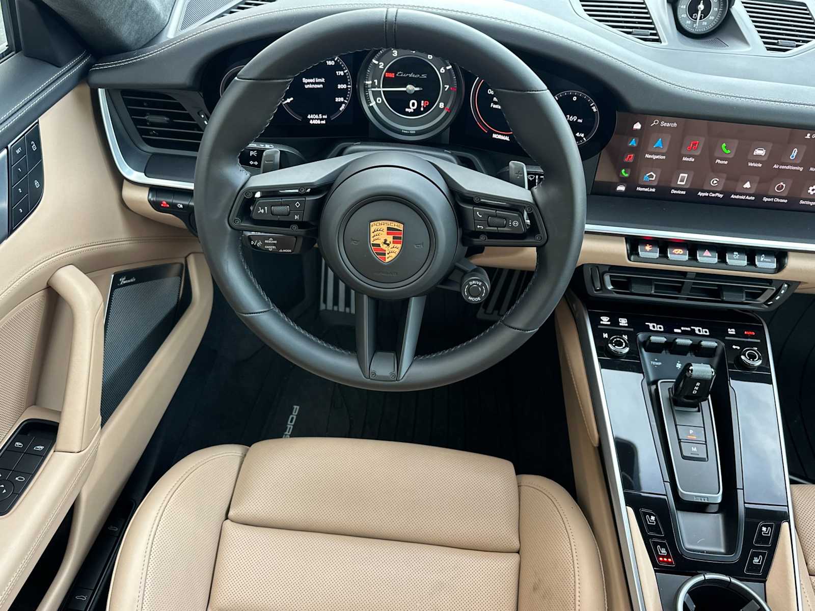 Thumbnail: 2024 Porsche 911 - 15