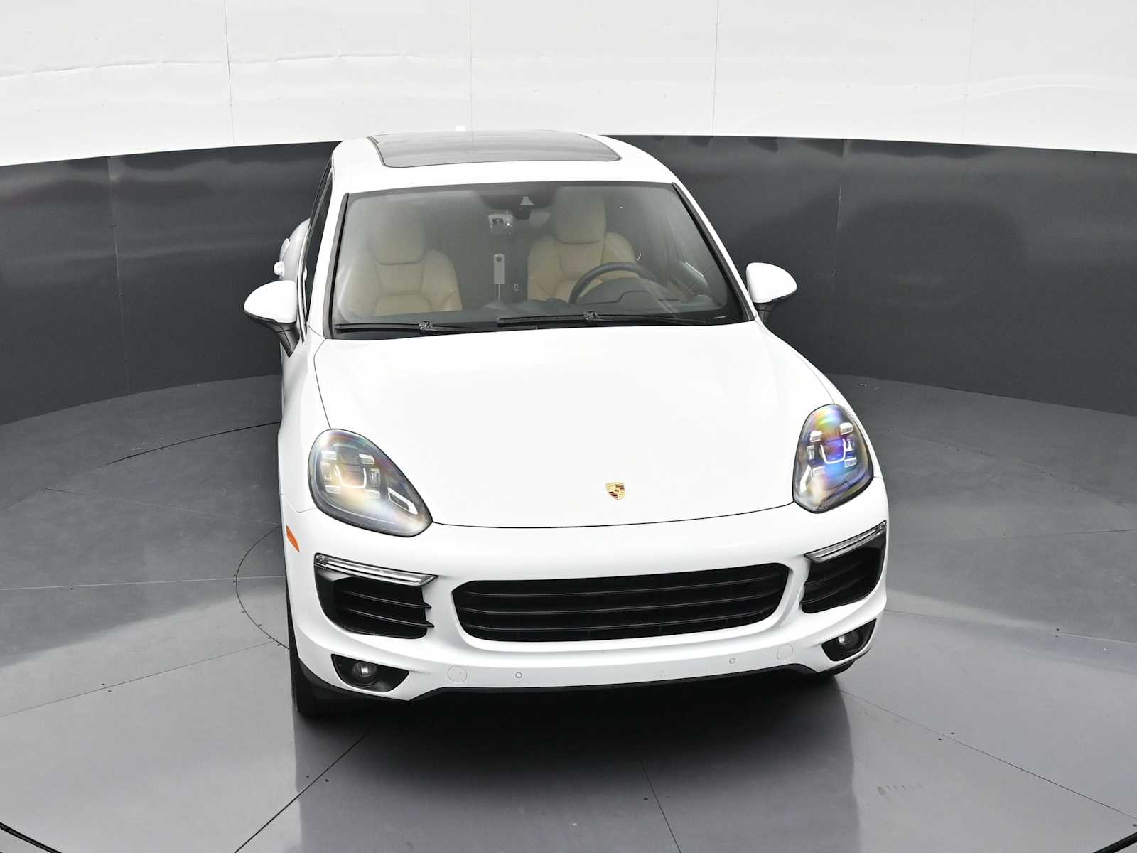 Thumbnail: 2015 Porsche Cayenne - 33