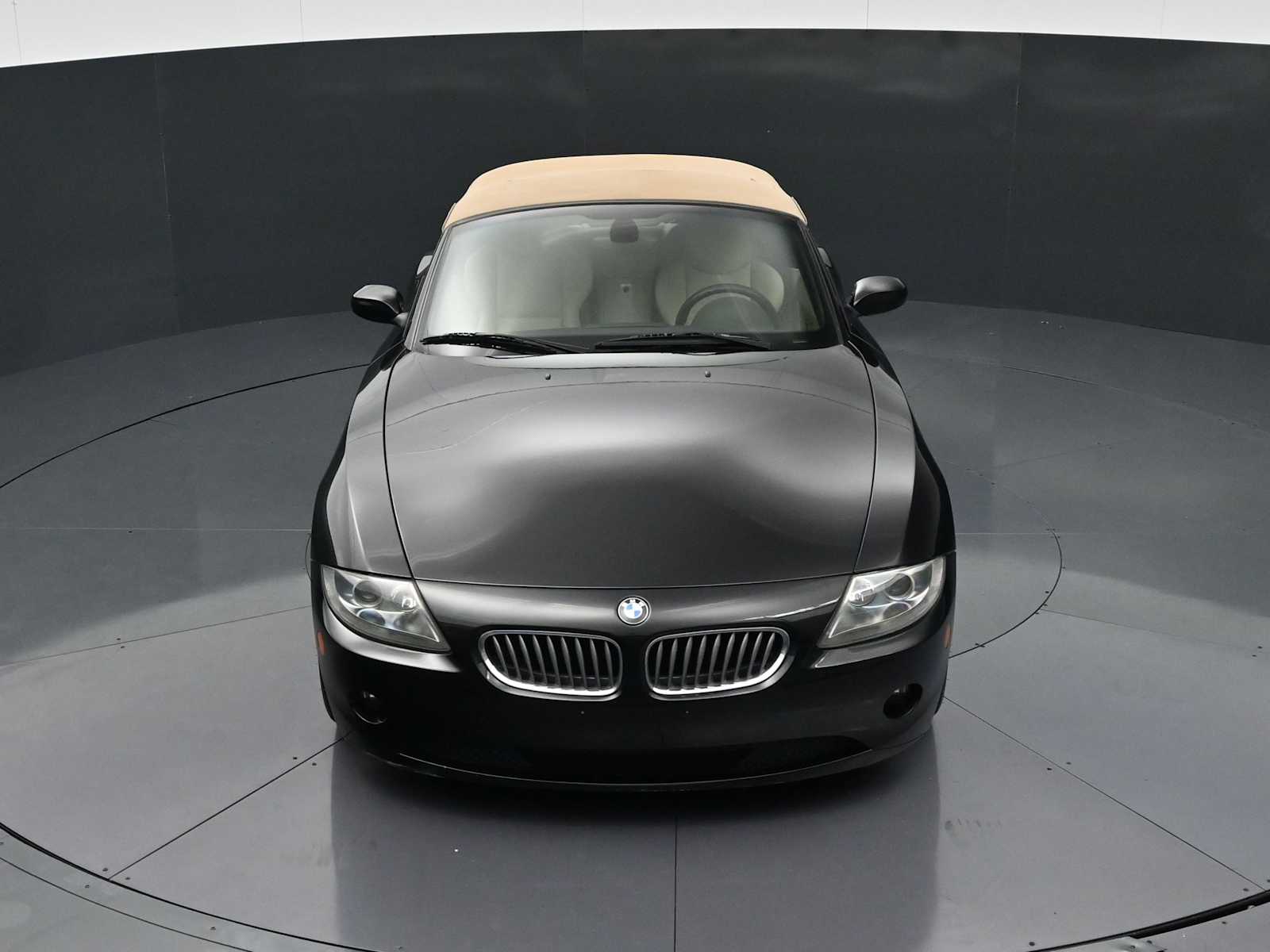 Thumbnail: 2005 BMW Z4 - 26