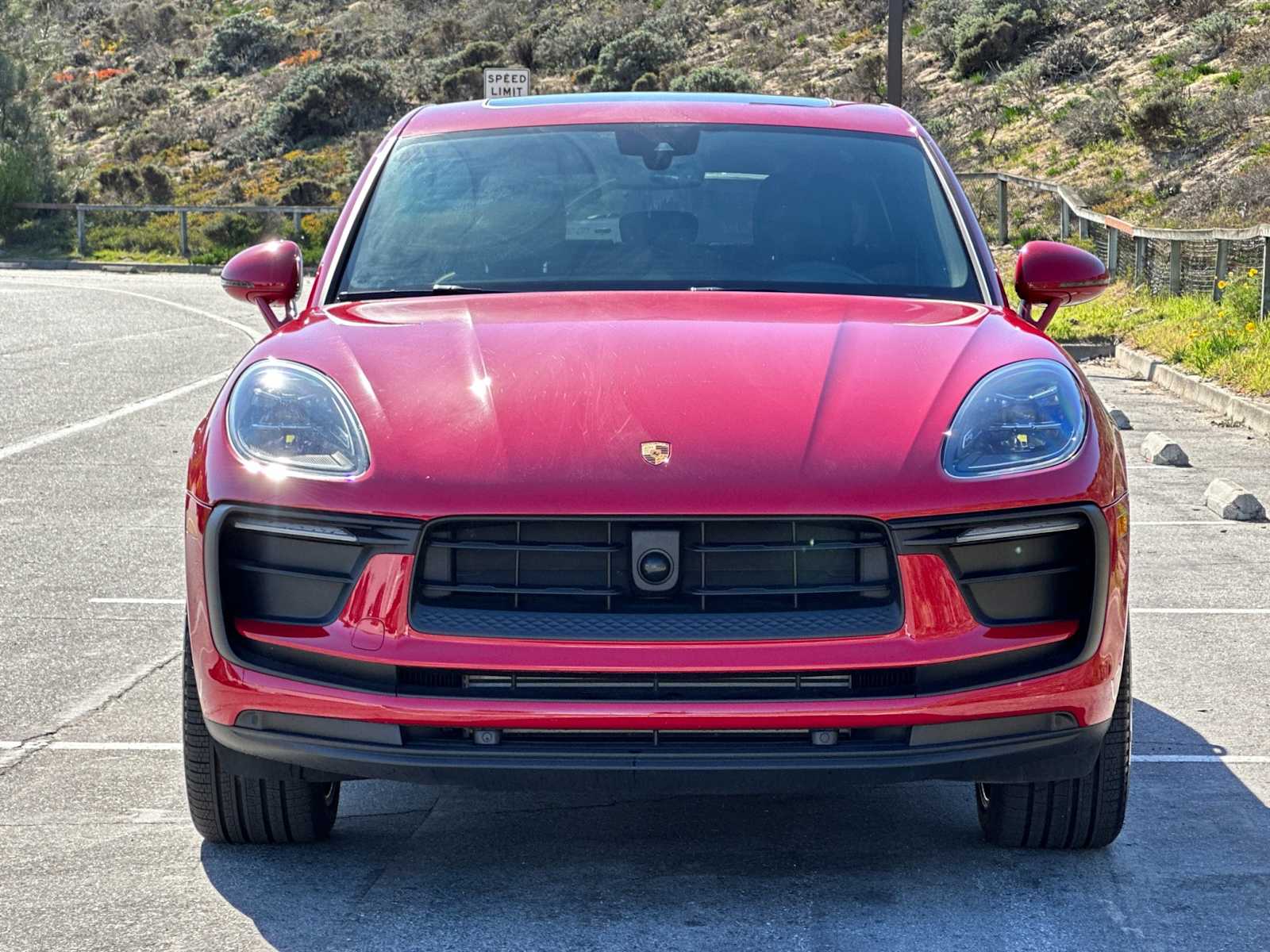 Thumbnail: 2024 Porsche Macan - 11