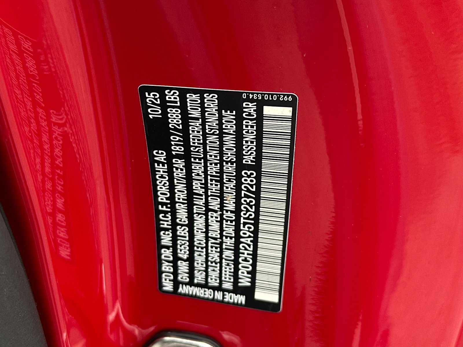 Thumbnail: 2026 Porsche 911 - 30