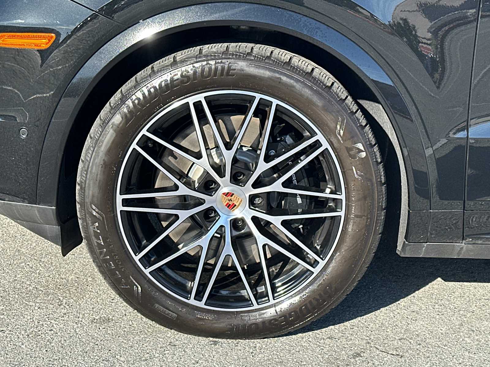 Thumbnail: 2025 Porsche Cayenne - 28