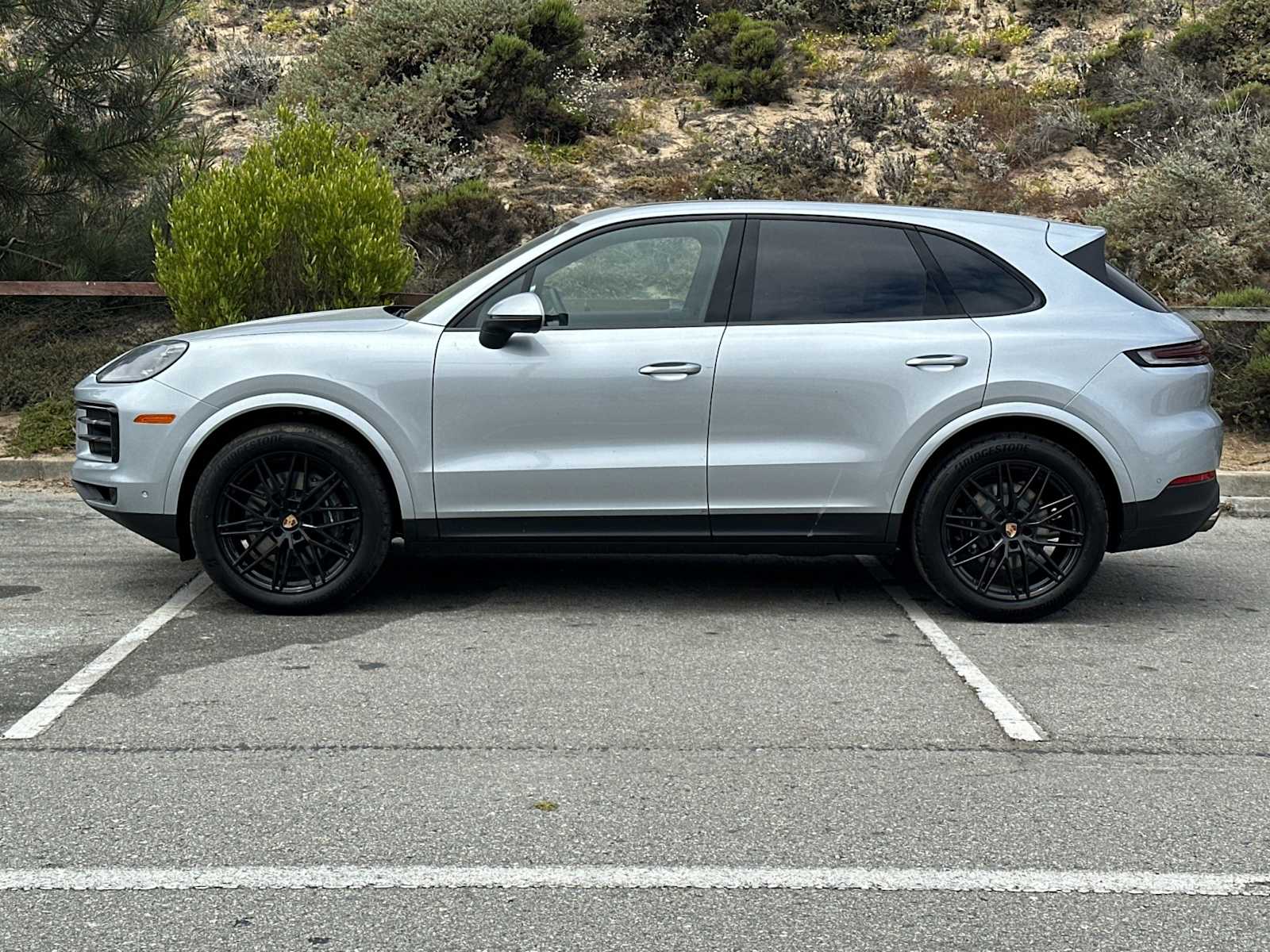 Thumbnail: 2025 Porsche Cayenne - 2