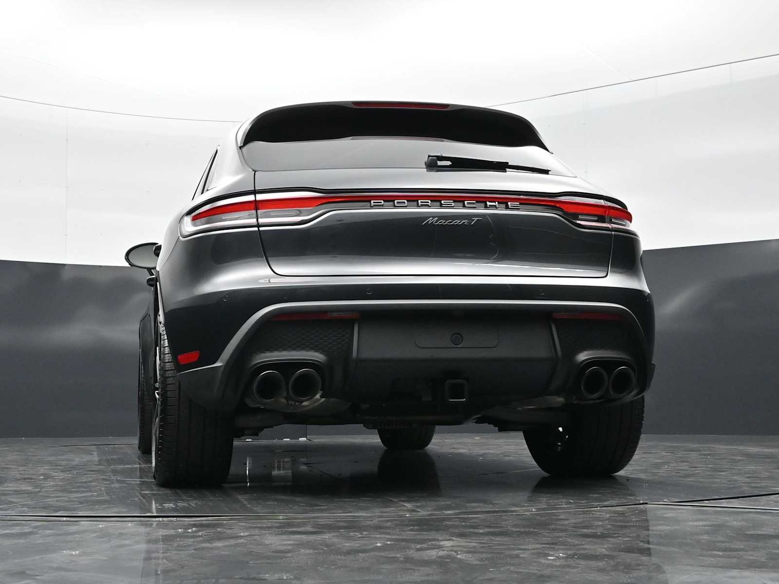 Thumbnail: 2025 Porsche Macan - 41