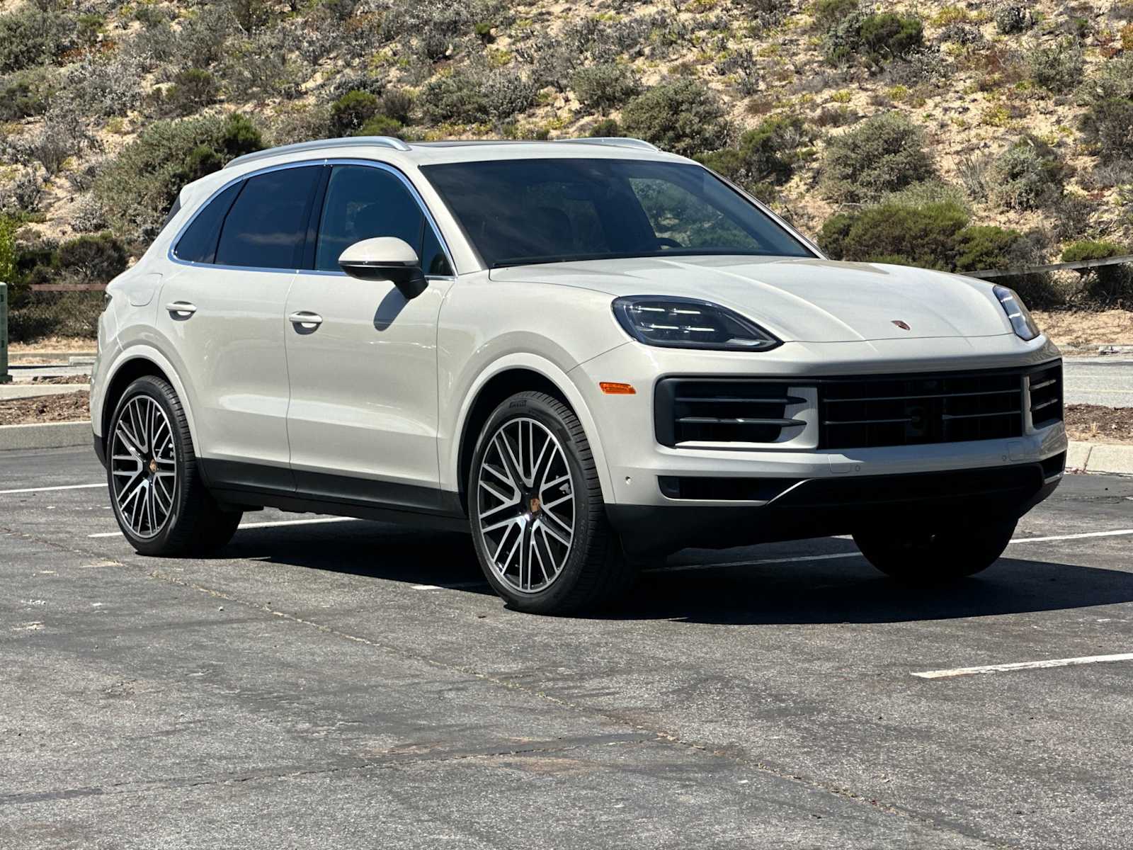 Thumbnail: 2025 Porsche Cayenne - 10