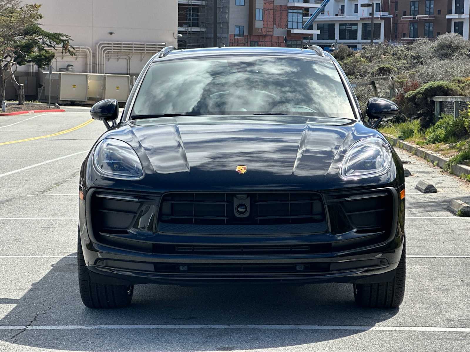Thumbnail: 2025 Porsche Macan - 11