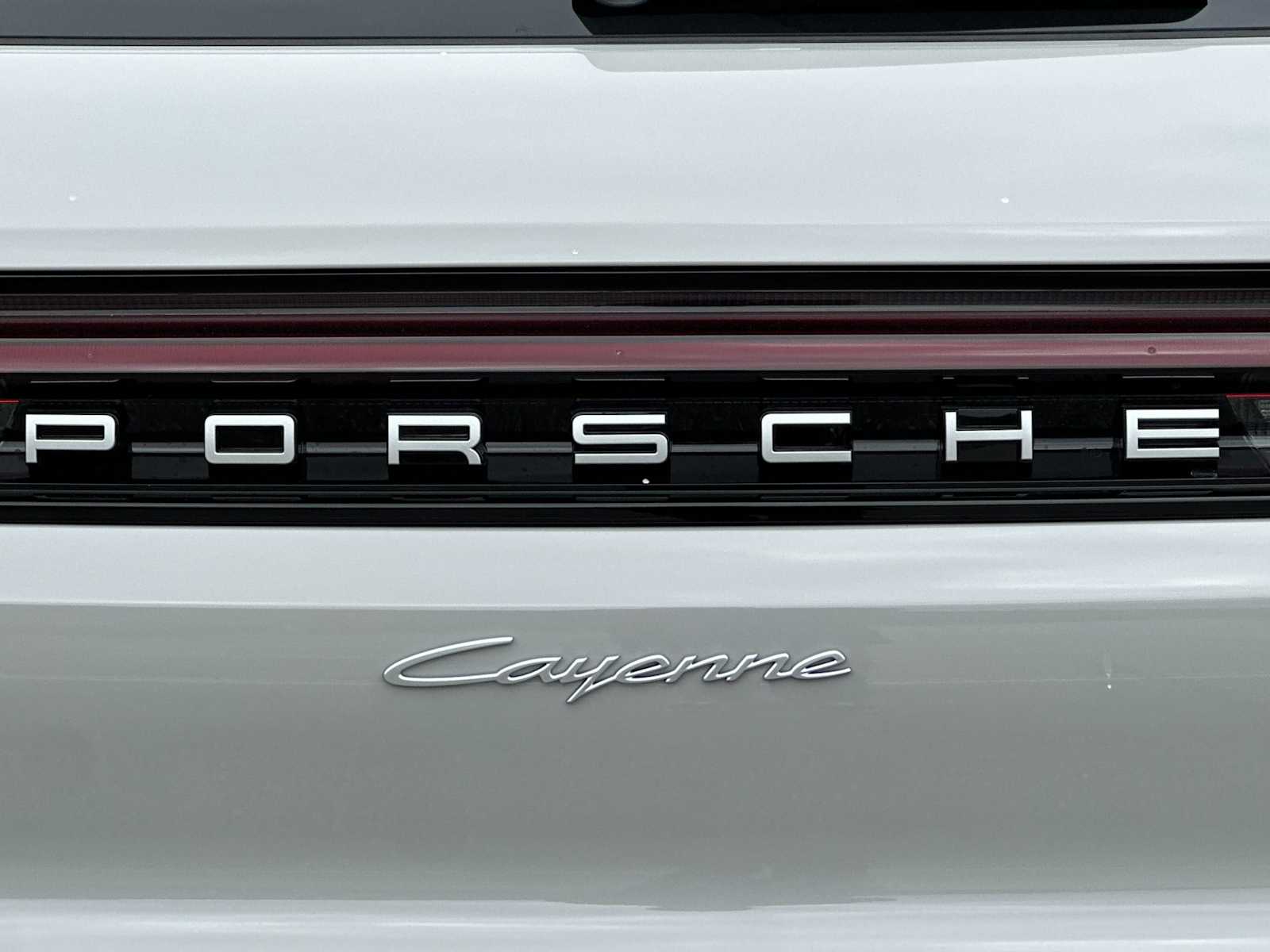 Thumbnail: 2025 Porsche Cayenne - 27