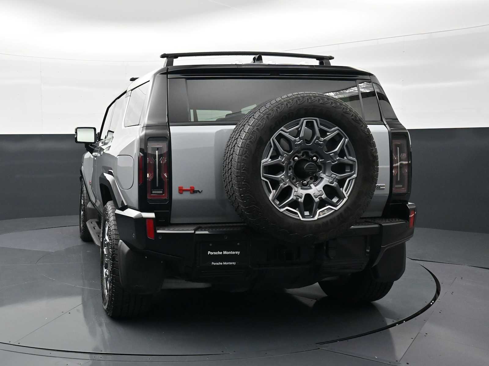 Thumbnail: 2024 GMC Hummer EV - 27