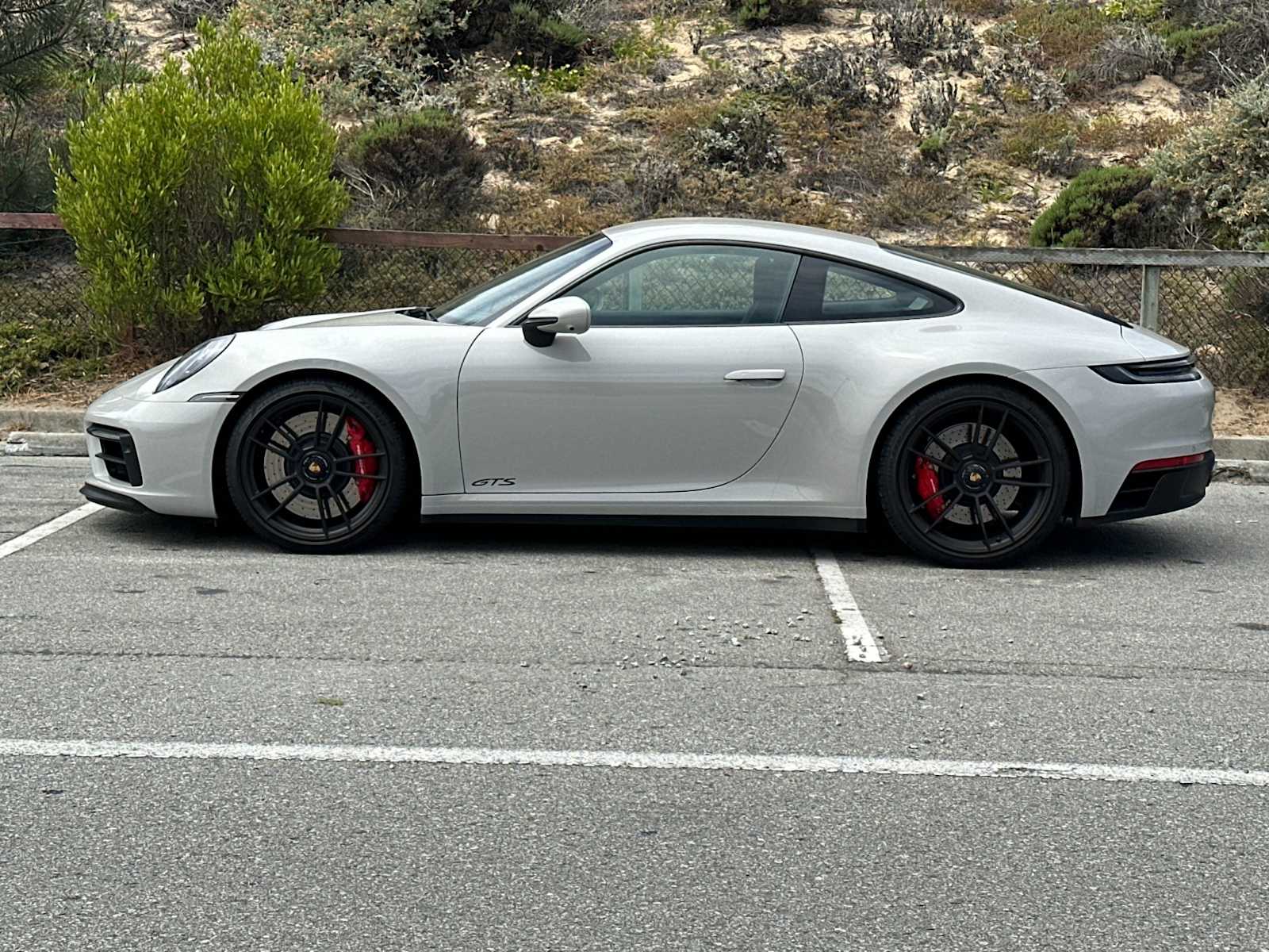 2022 Porsche 911 Carrera S 2