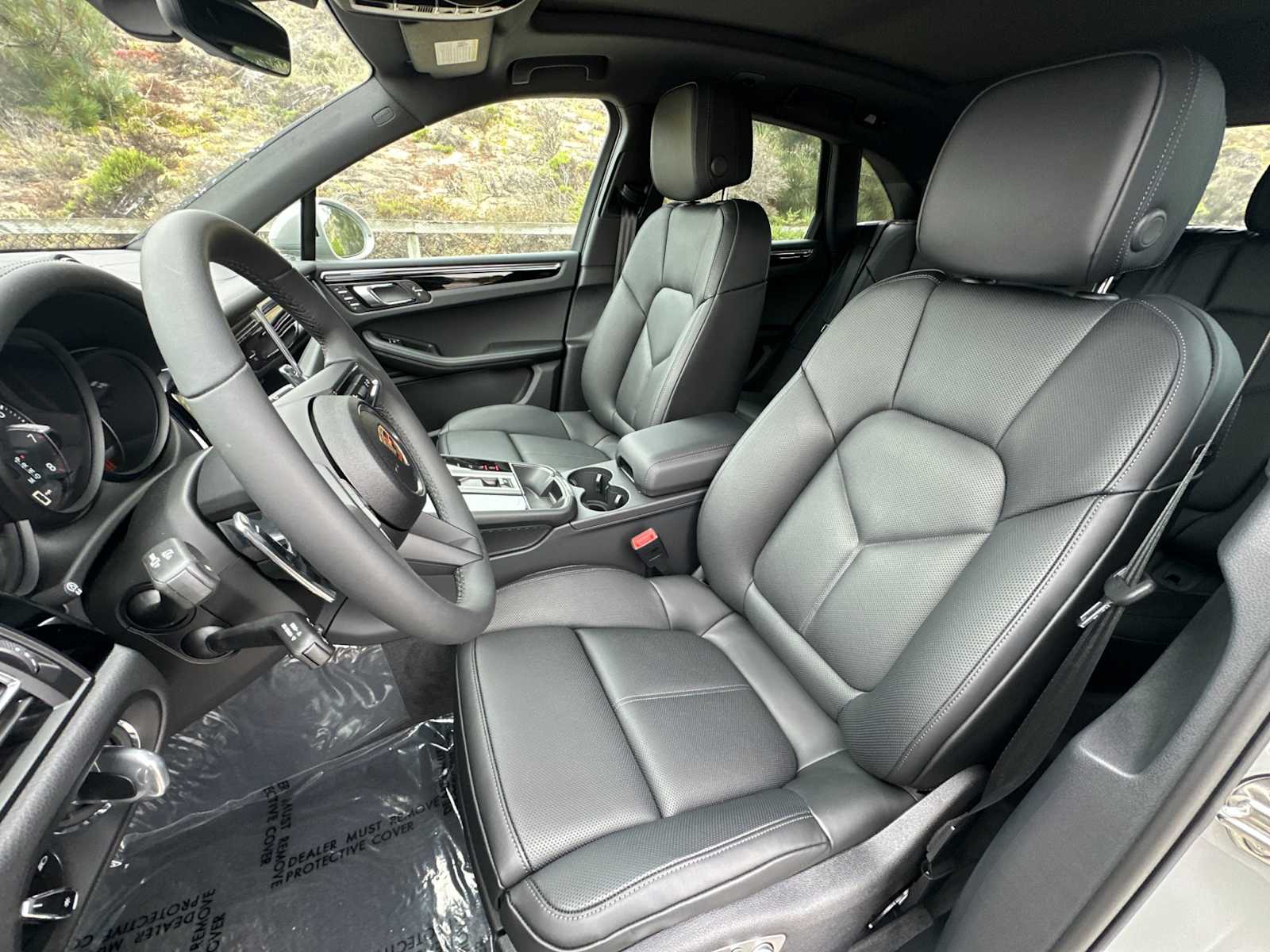 Thumbnail: 2025 Porsche Macan - 5
