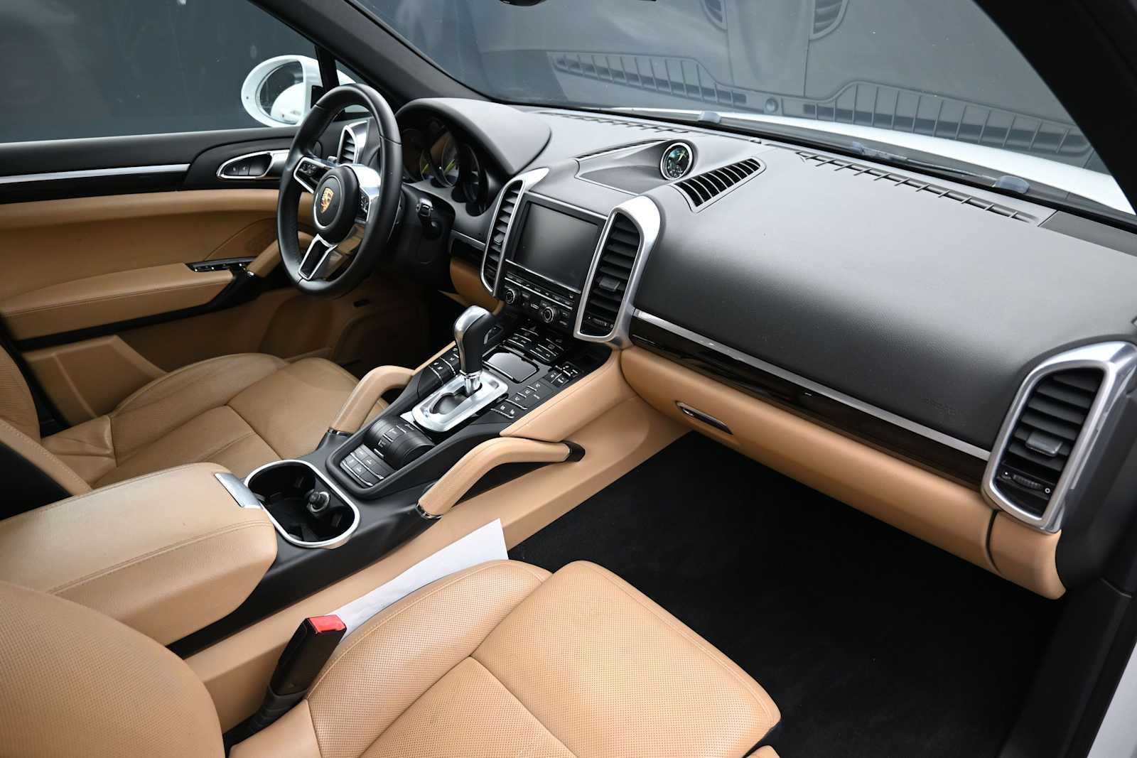 Thumbnail: 2015 Porsche Cayenne - 19