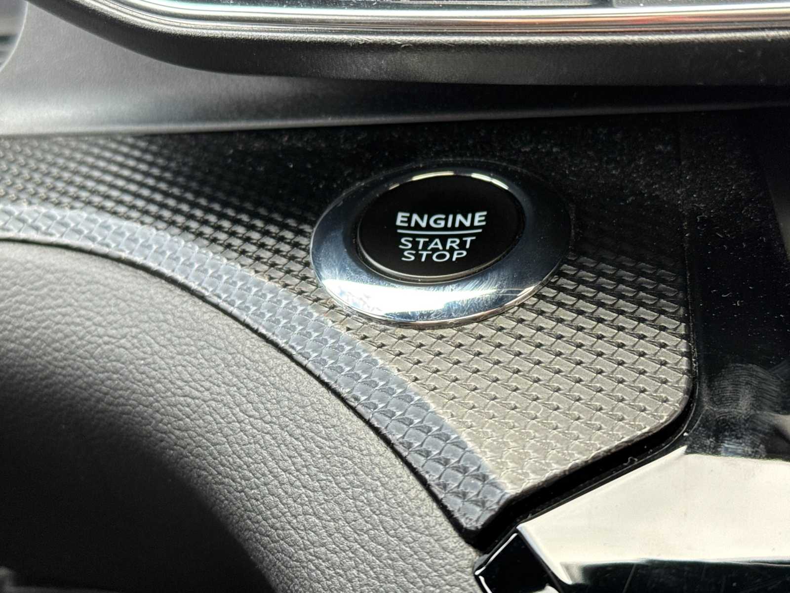 Thumbnail: 2023 Ford Explorer - 25