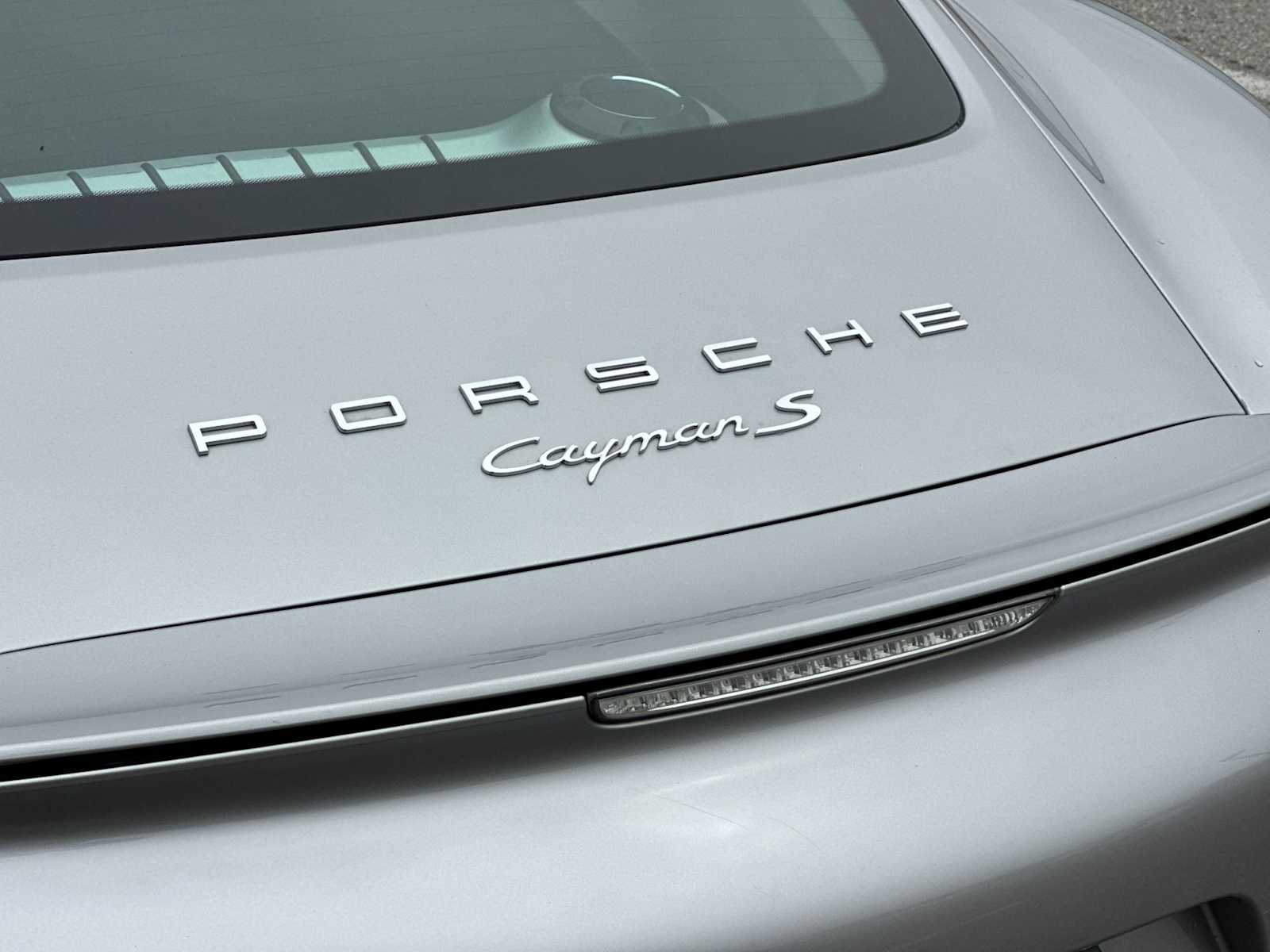 Thumbnail: 2016 Porsche Cayman - 24