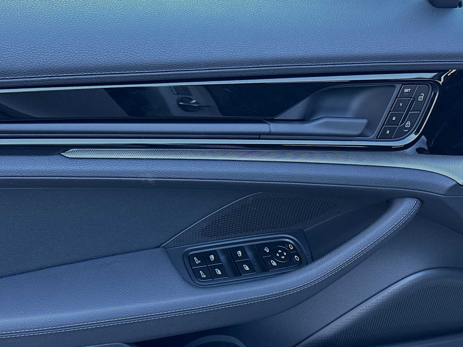 Thumbnail: 2024 Porsche Panamera - 12