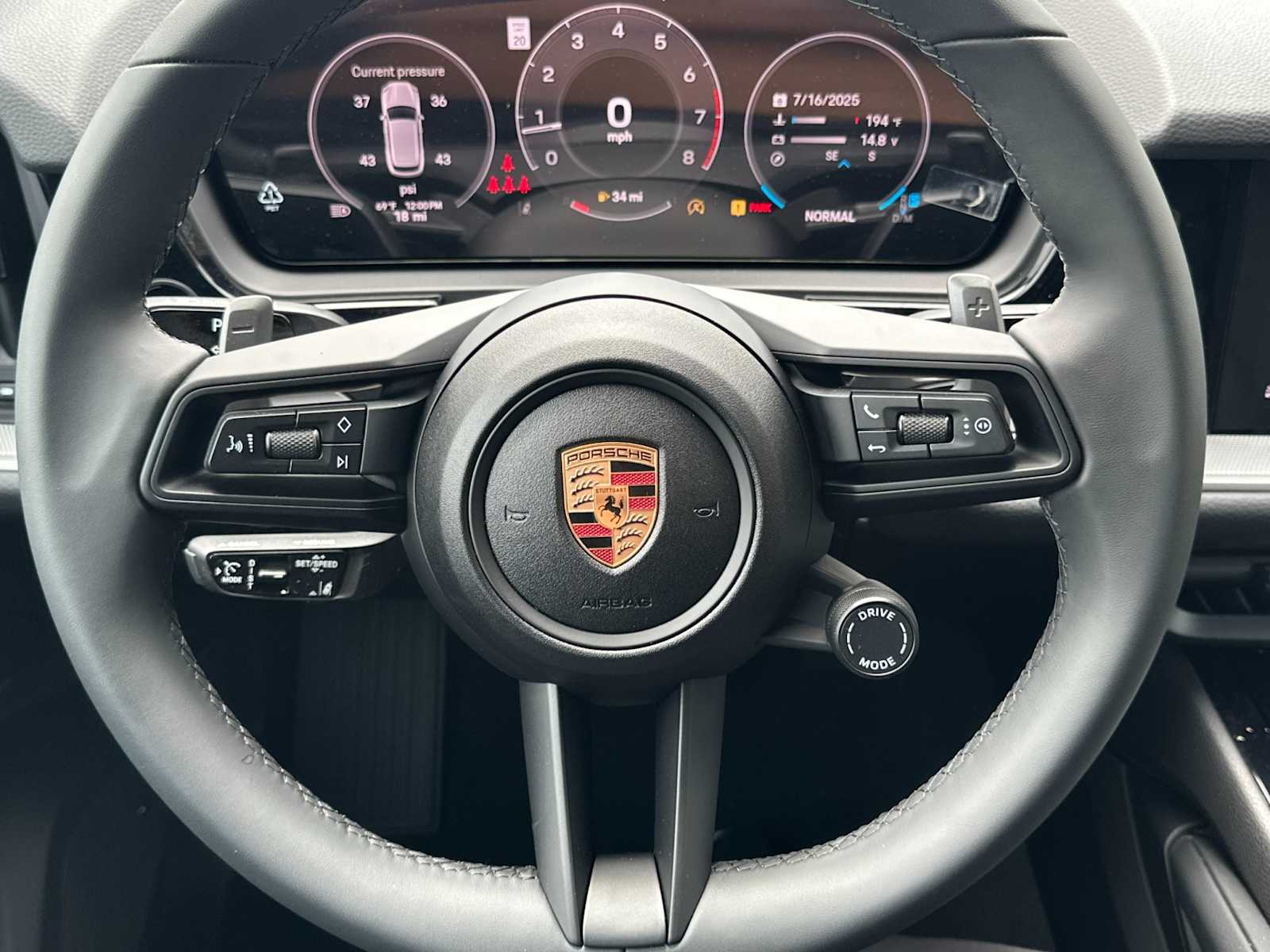 Thumbnail: 2025 Porsche Cayenne - 22