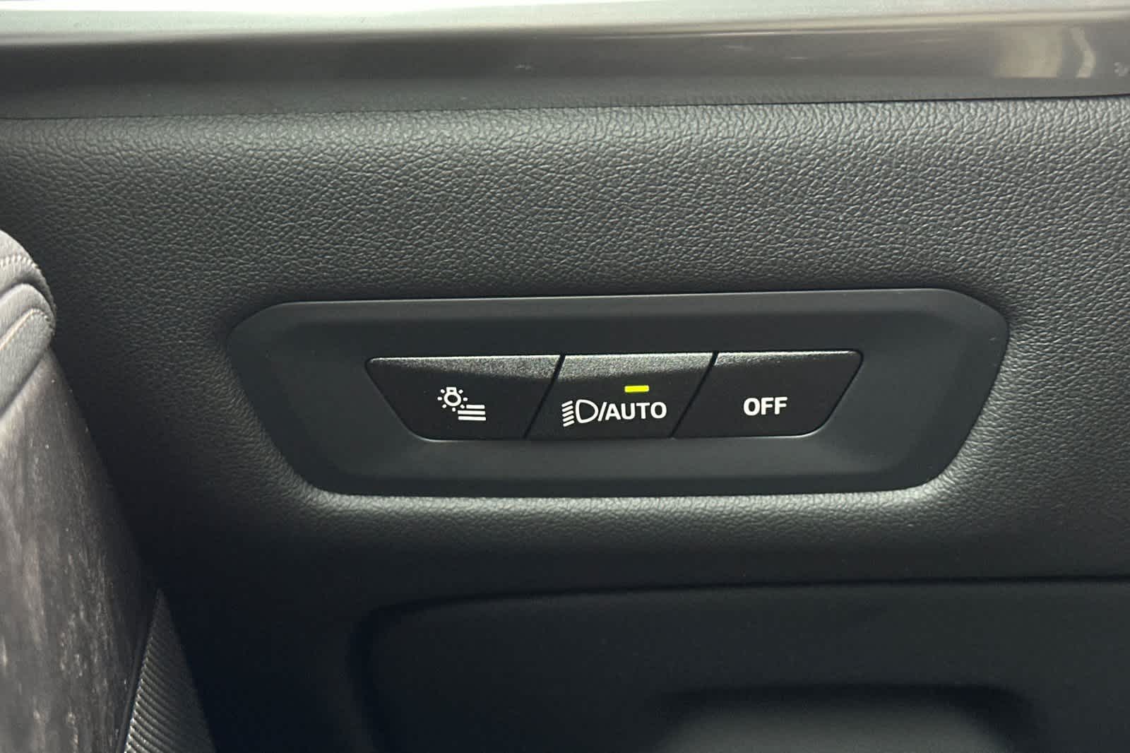 Thumbnail: 2025 BMW X5 - 32