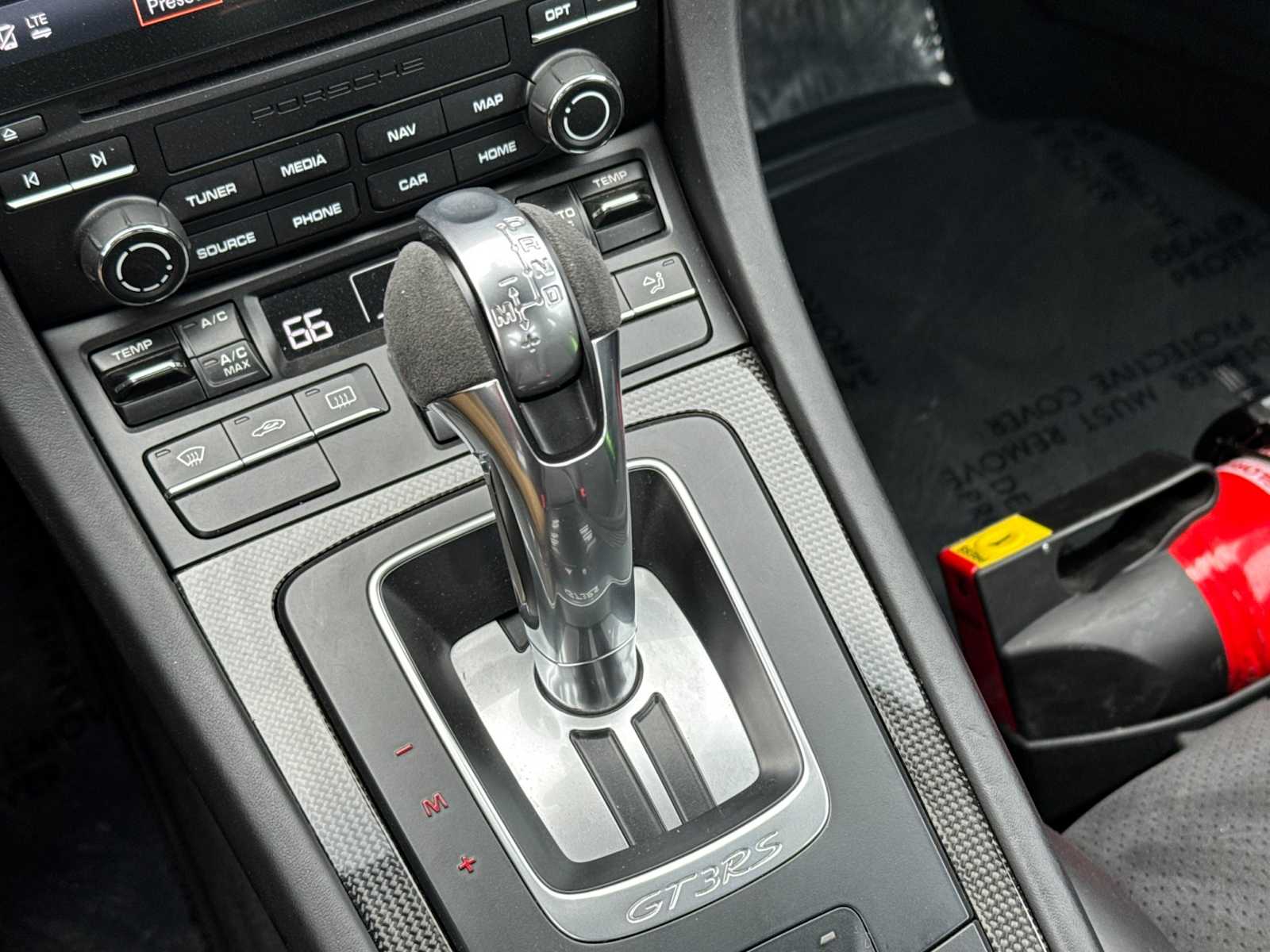 Thumbnail: 2019 Porsche 911 - 21