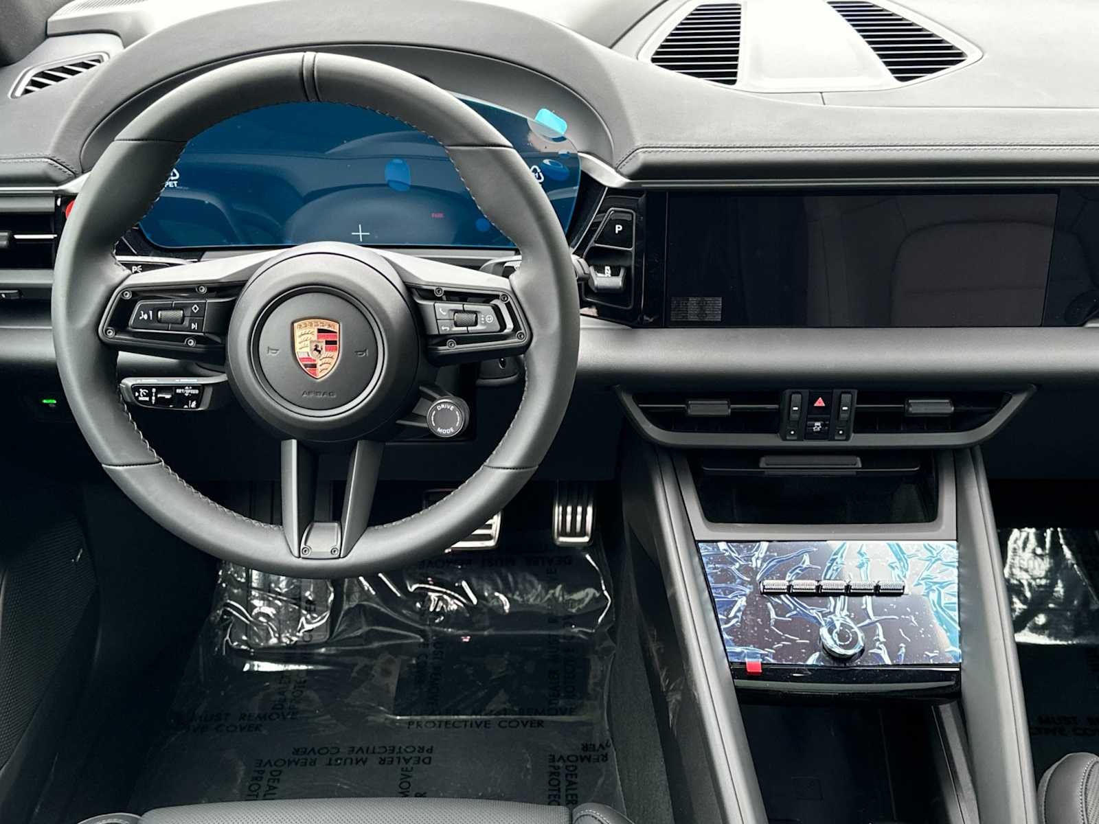 Thumbnail: 2025 Porsche Macan - 14