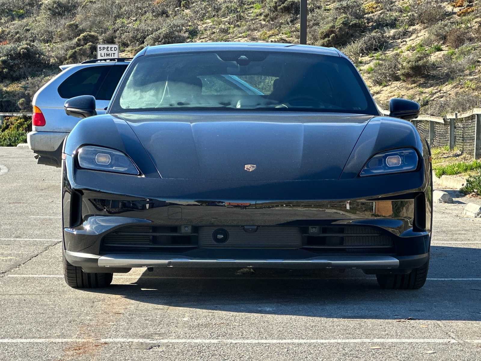 Thumbnail: 2025 Porsche Taycan - 11